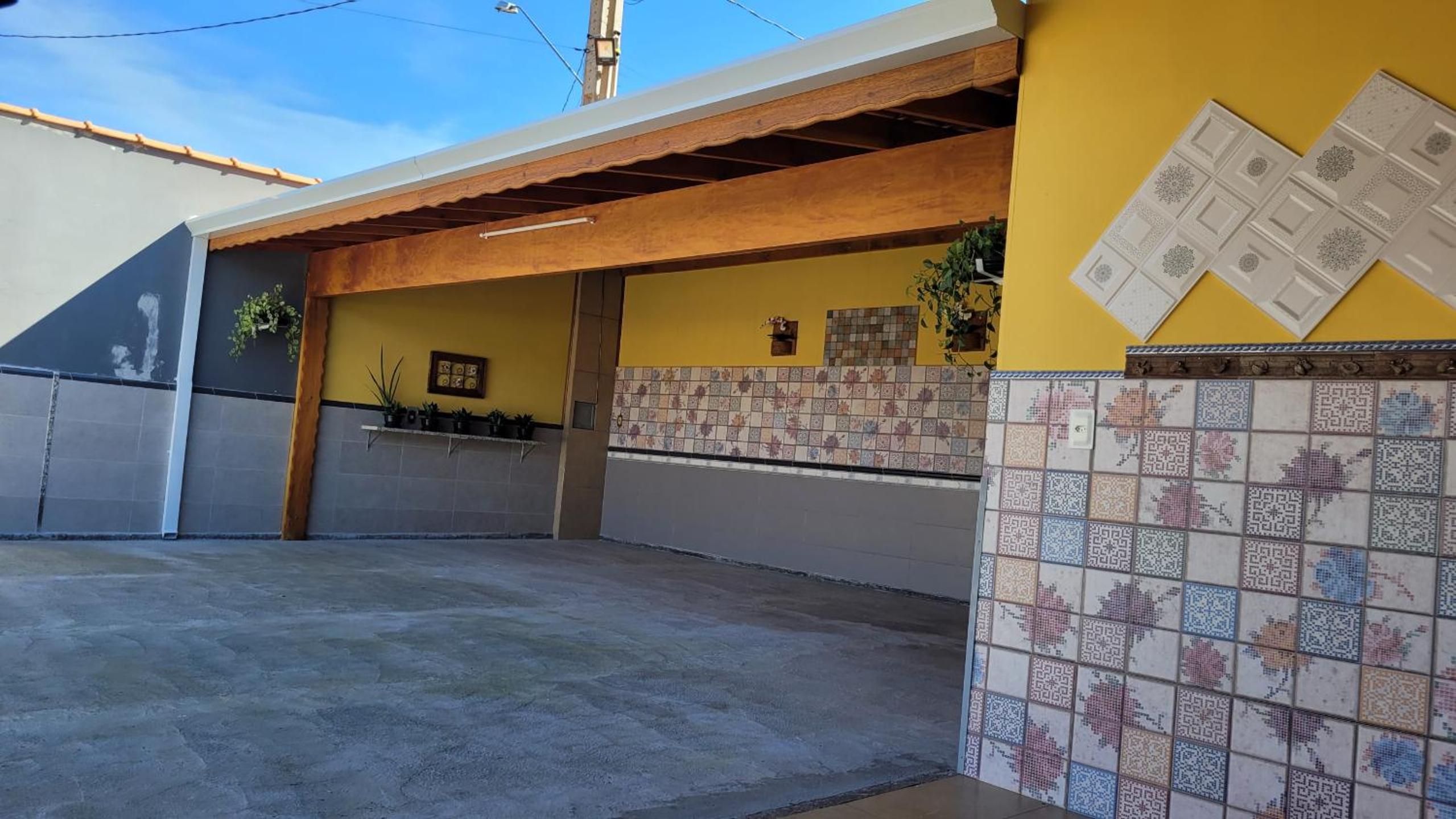 Casa de campo com Wi-Fi e piscina em Ibiuna SP