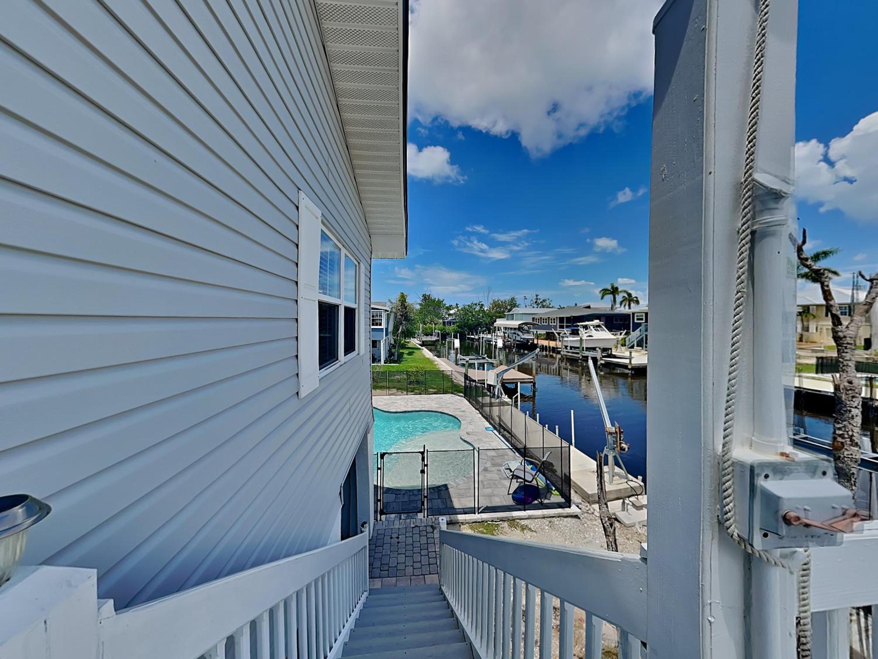 275 Blue Bay