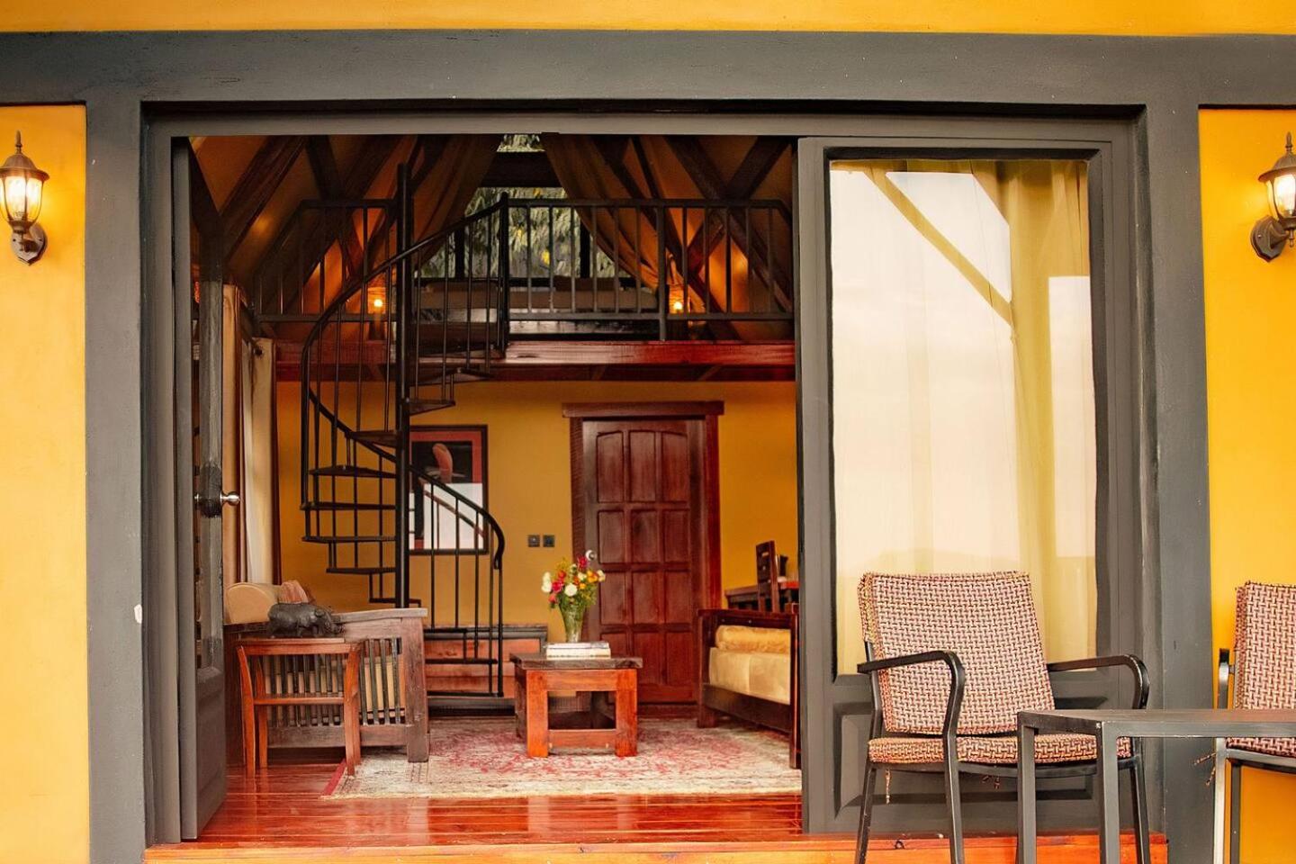 Shamba Lodge Cabin X view 4