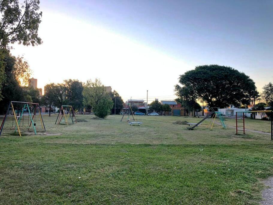 Bella Casa petfriendly cerca de todo y cochera