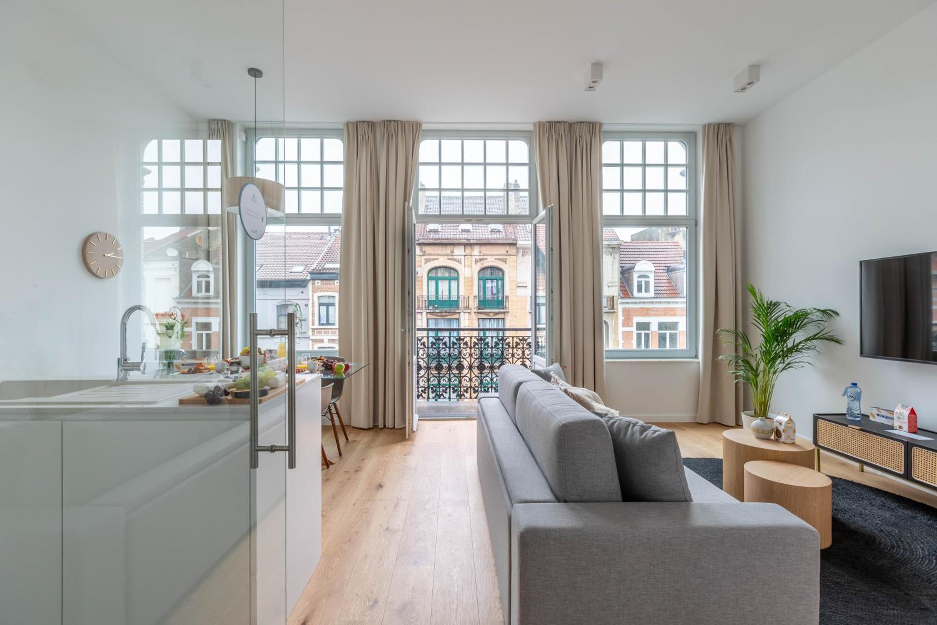 Churchill Apartments