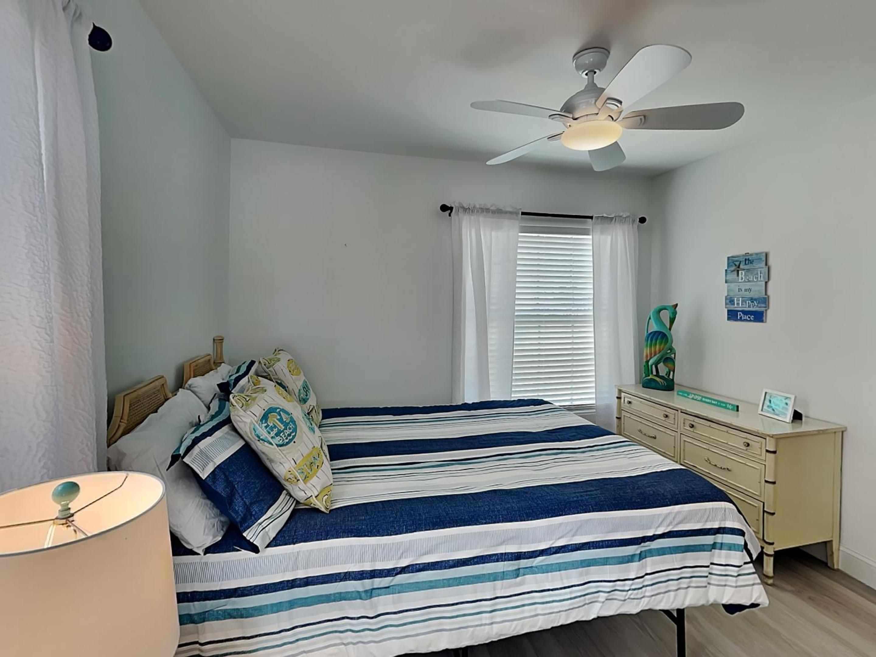 275 Blue Bay