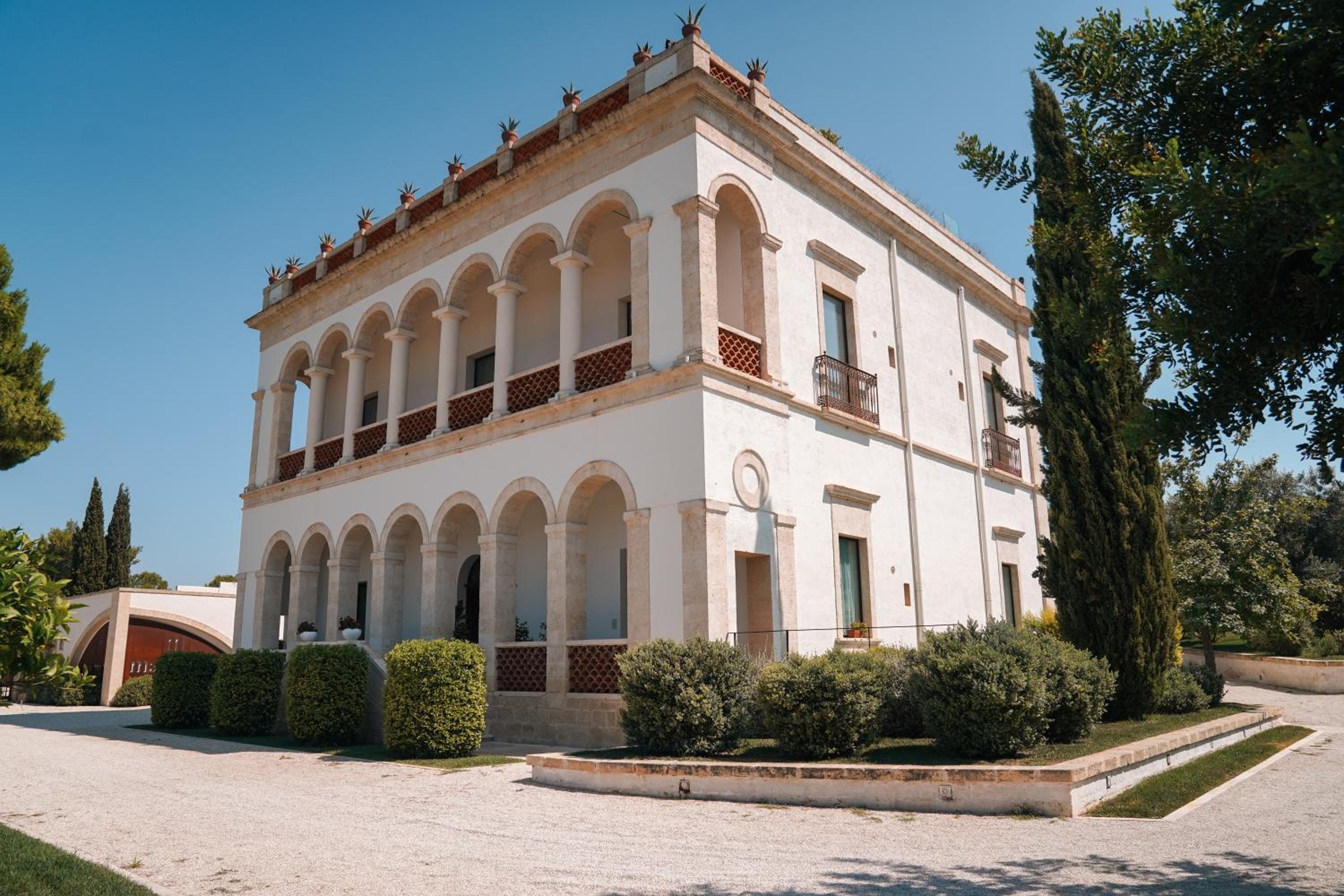 Hotel Mastropà Exclusive Resort - Image 1