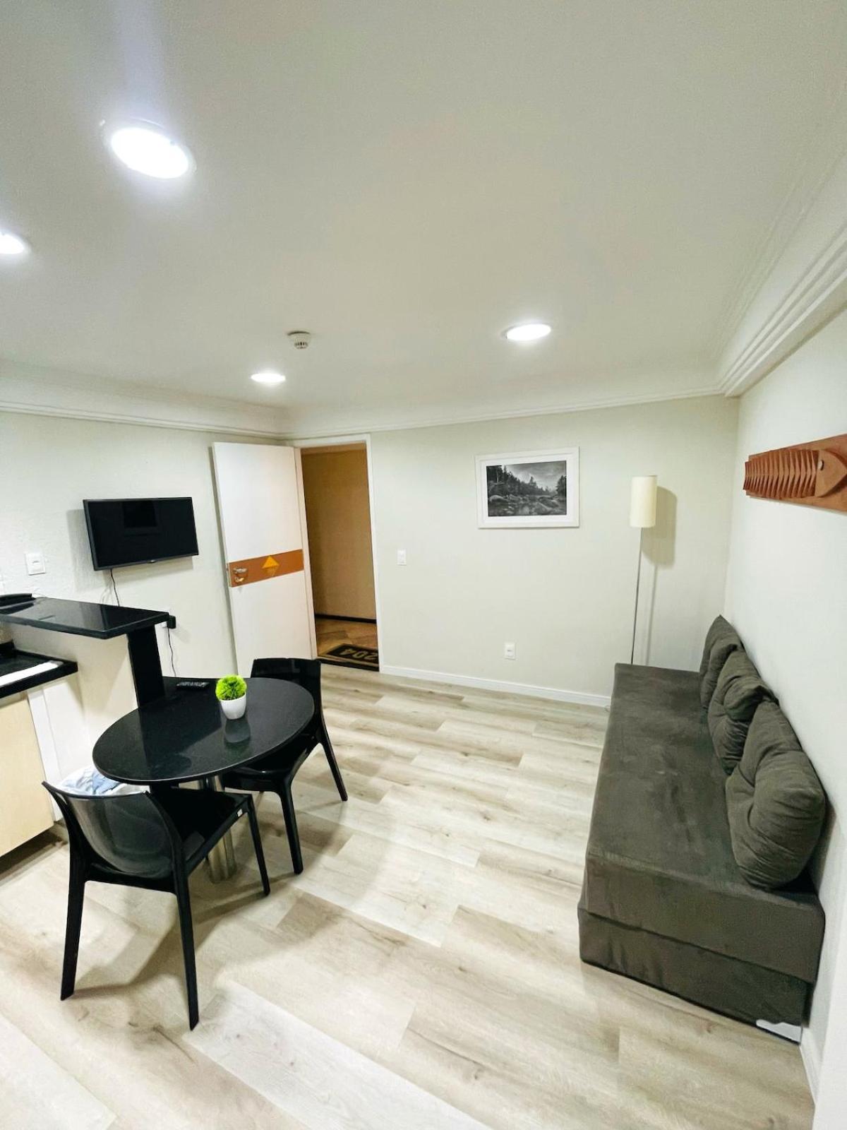 Flat funcional a 1min da praia!