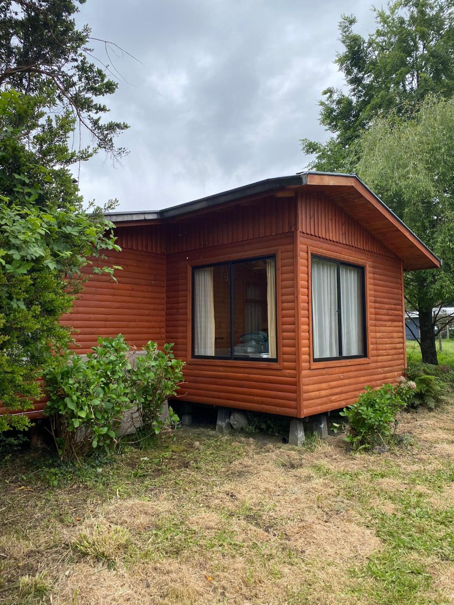 Casa familiar entre Lican Ray y Conaripe con acceso directo al lago Calafquen