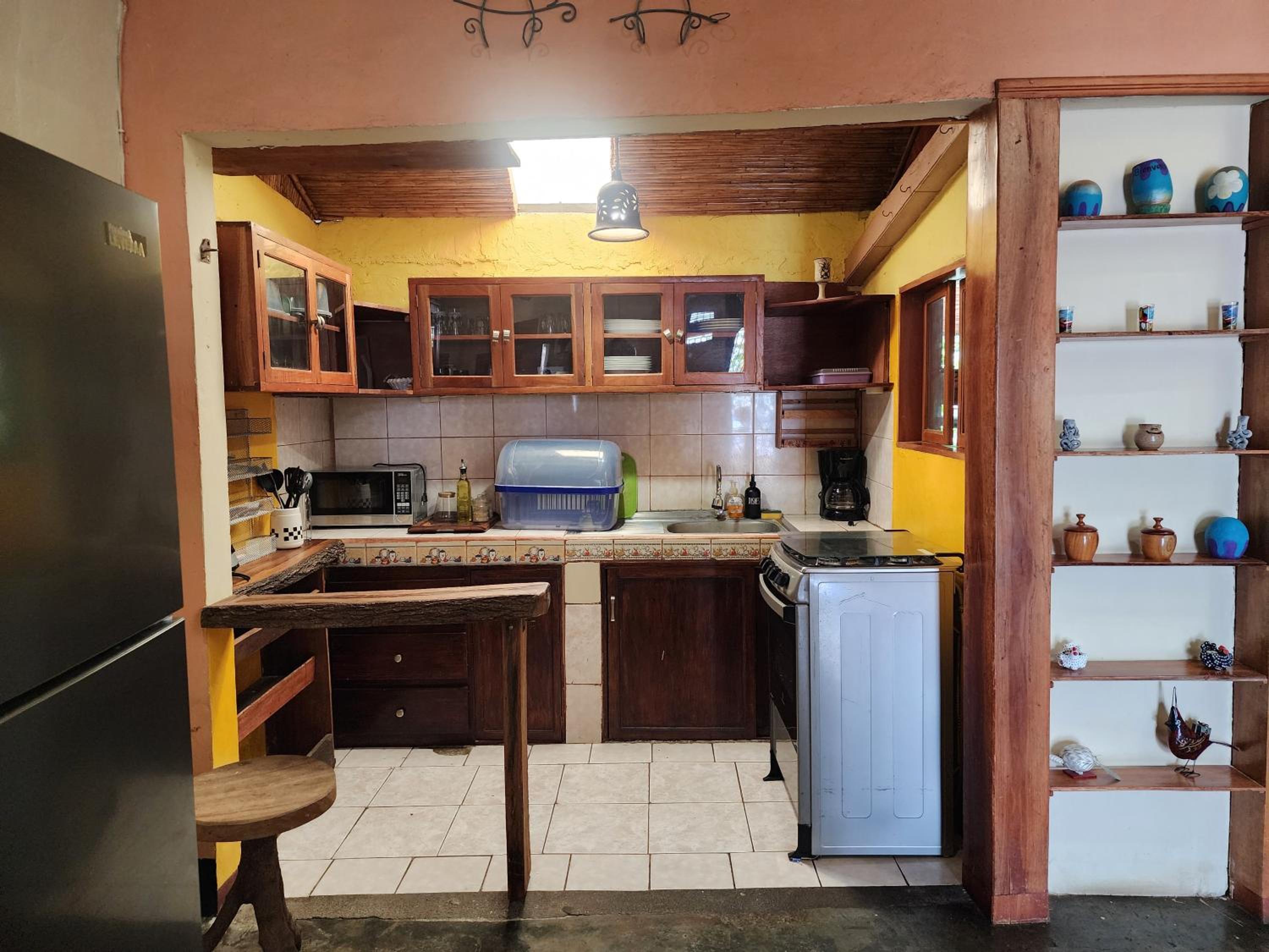 Casa familiar Privada con capacidad para 9 personas 3BR 2BA view 5