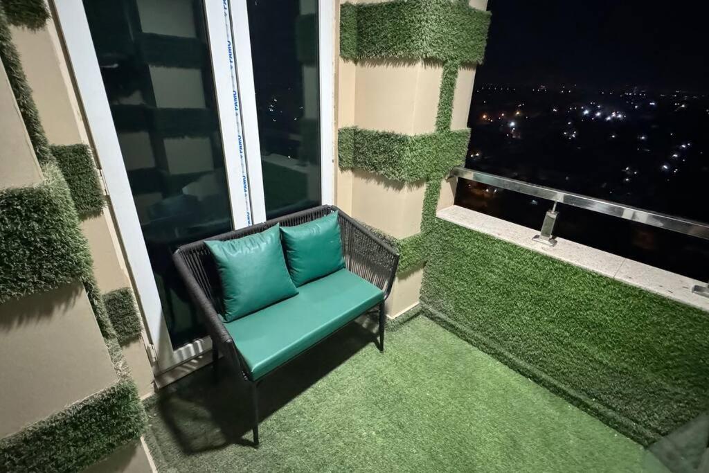 Self Check-in Smart Home 1 BHK Apt With Terrace in DHA 5