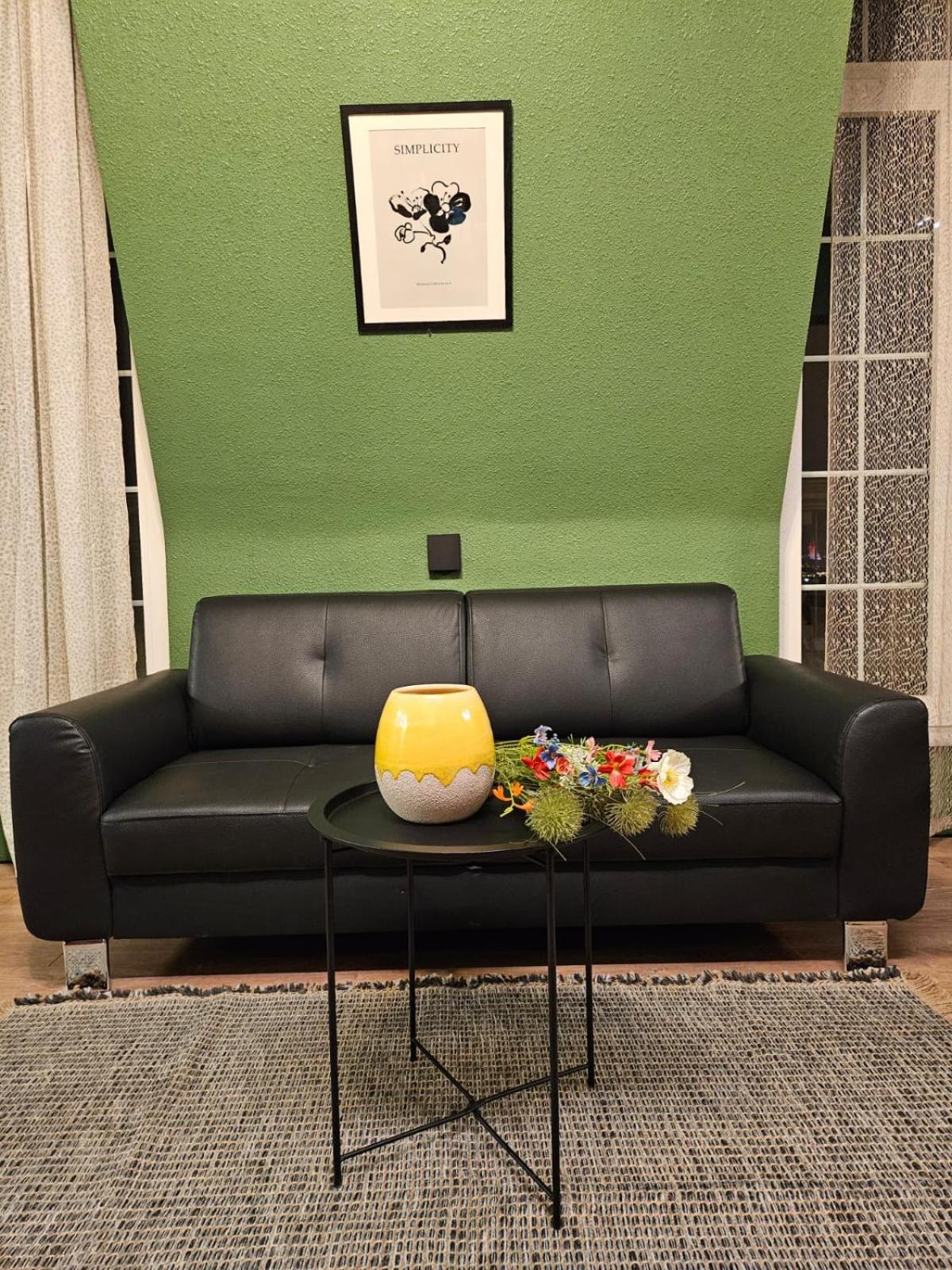 LOFT KN CENTRAL BOULEVARD St APARTMENT