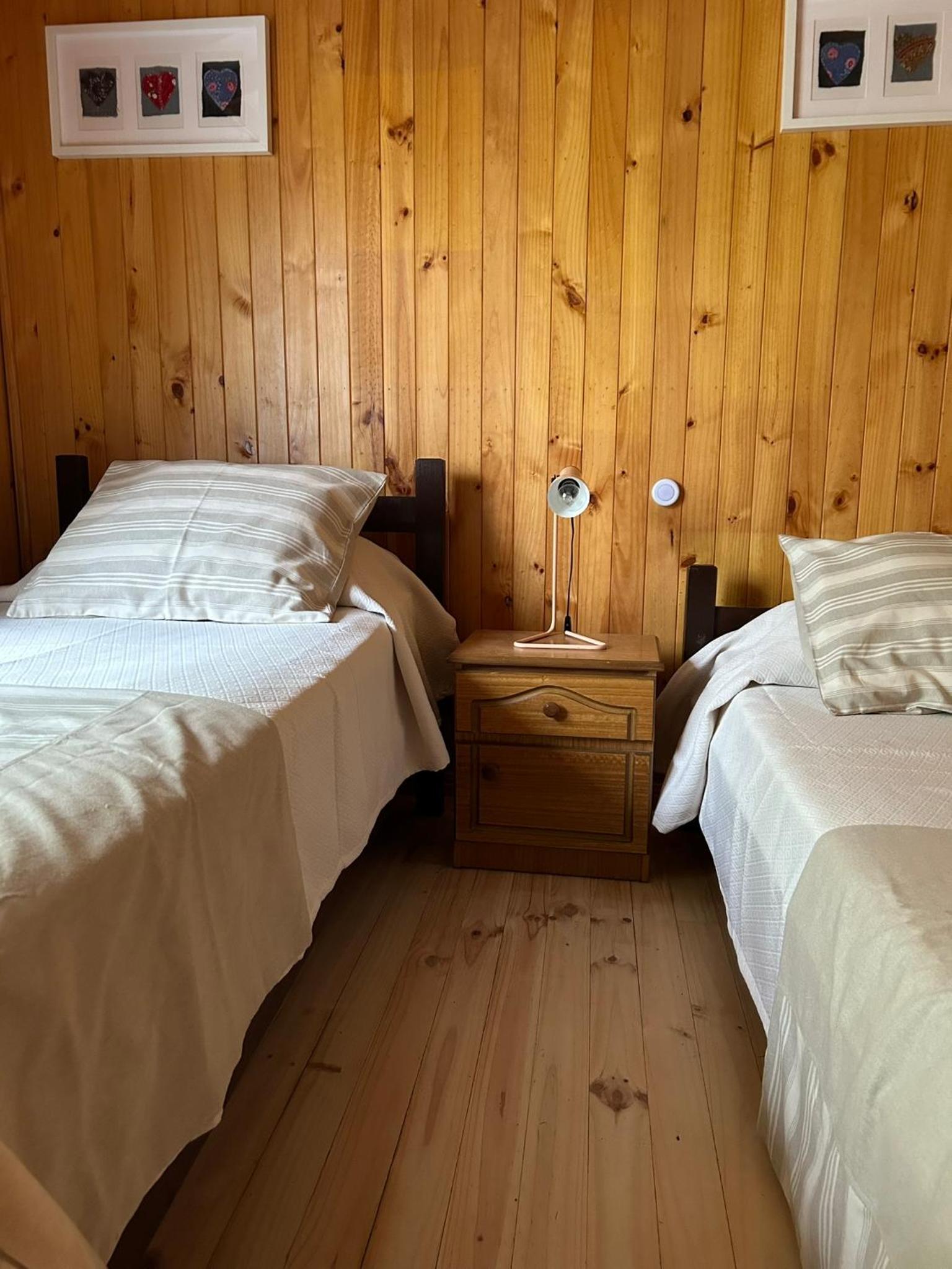 Casa familiar entre Lican Ray y Conaripe con acceso directo al lago Calafquen