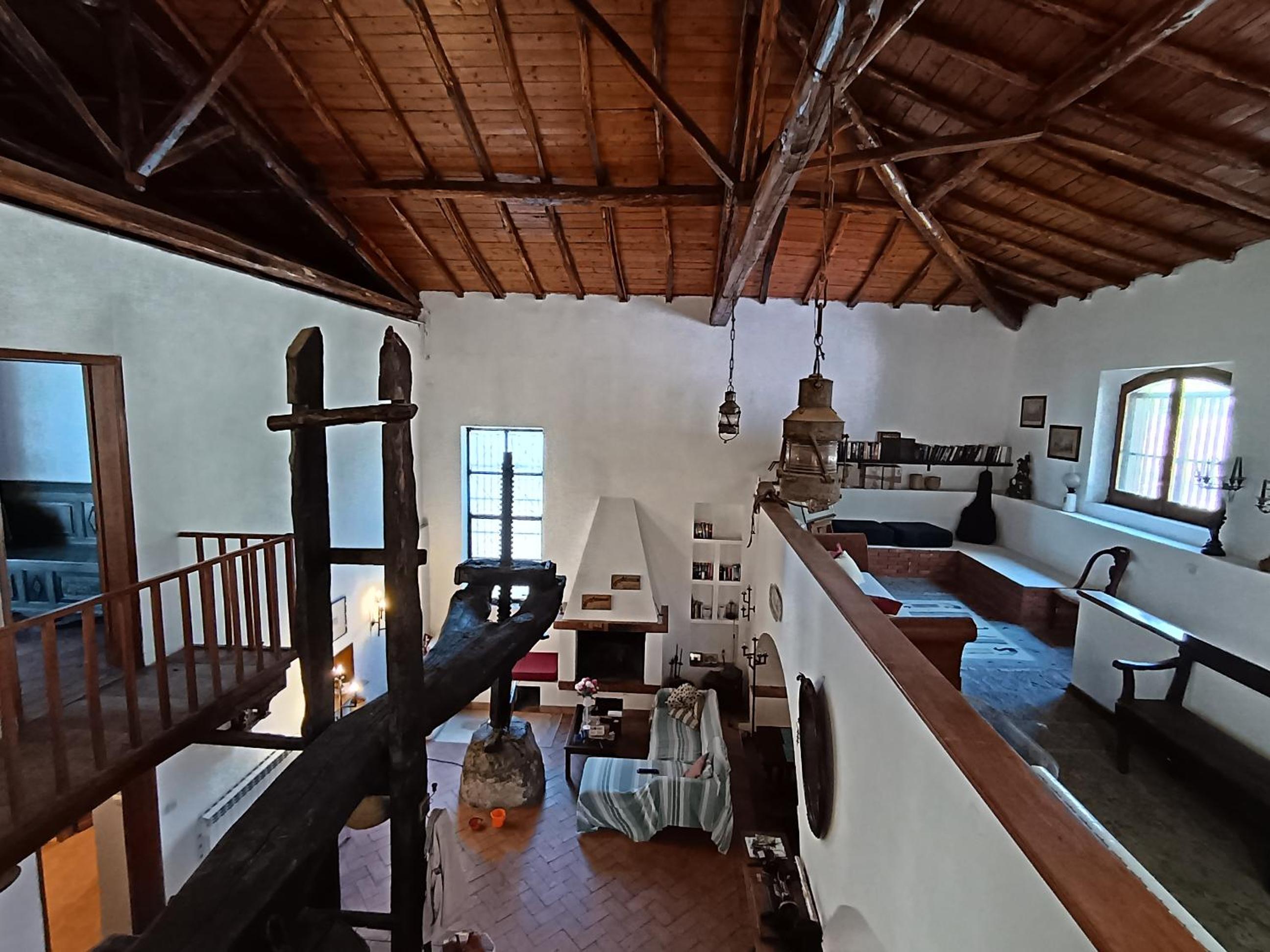 Etna Antico palmento
