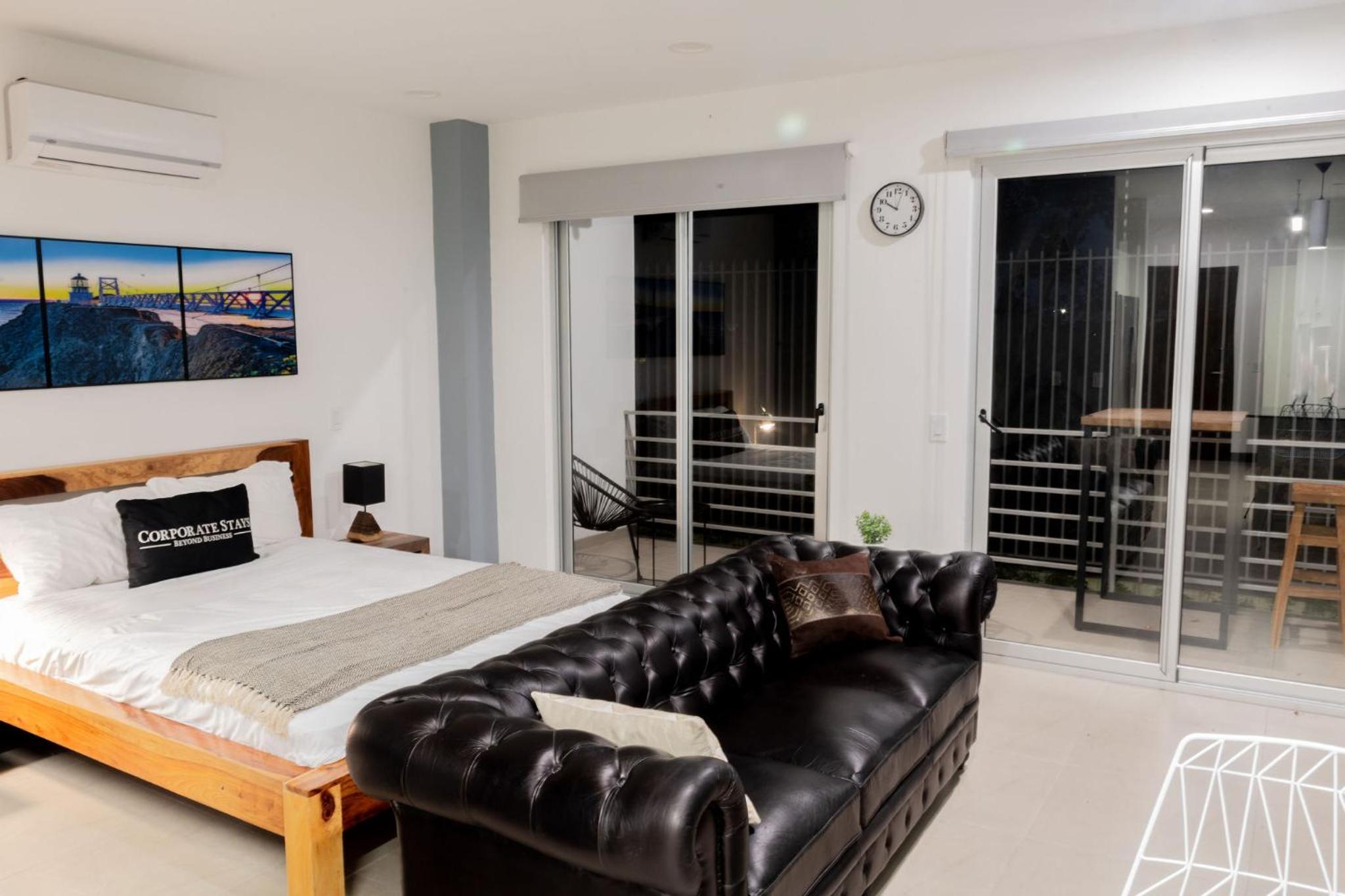 Urban Flats Studios by Corporate Stays