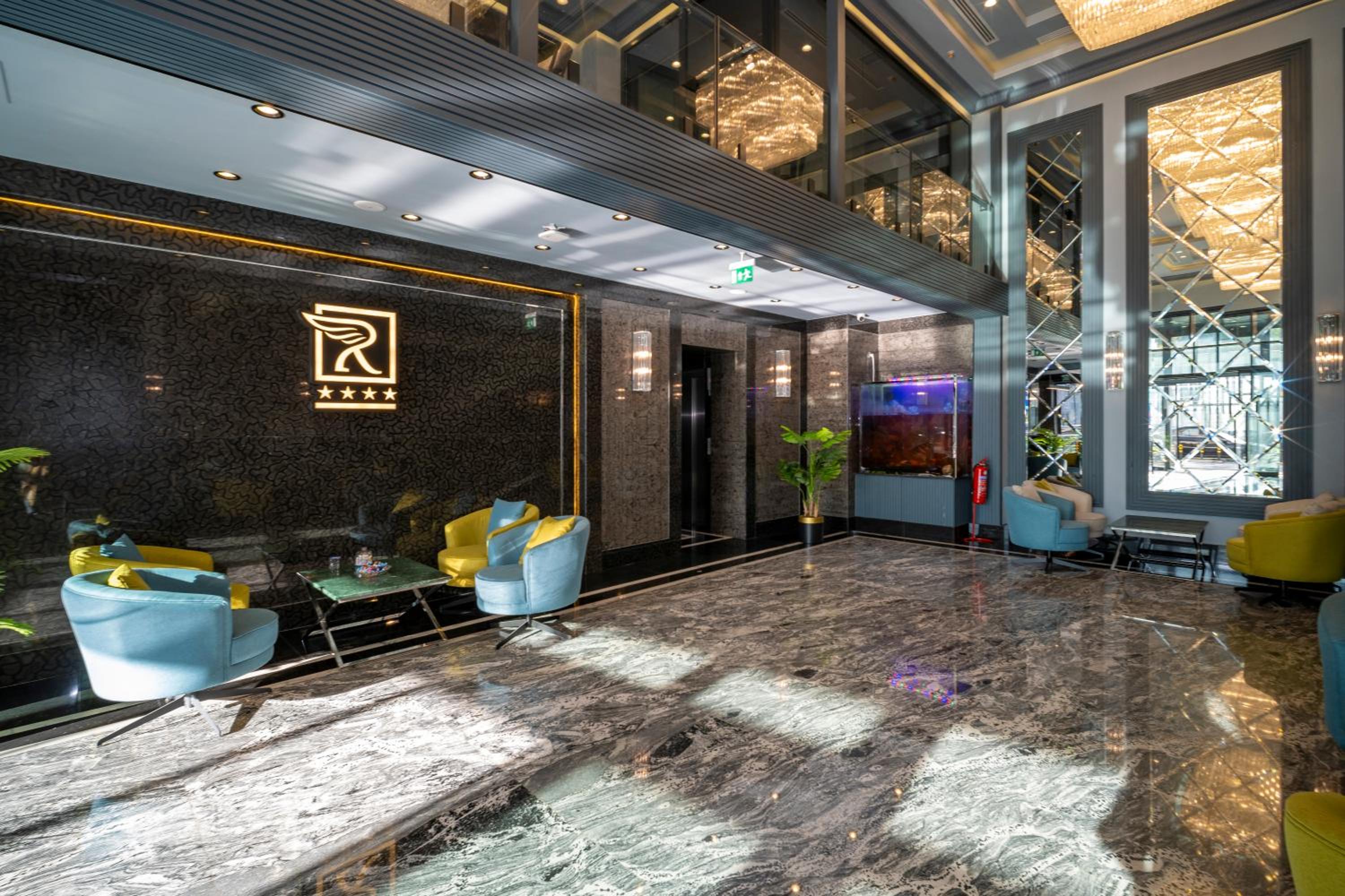Rusel Park Residence