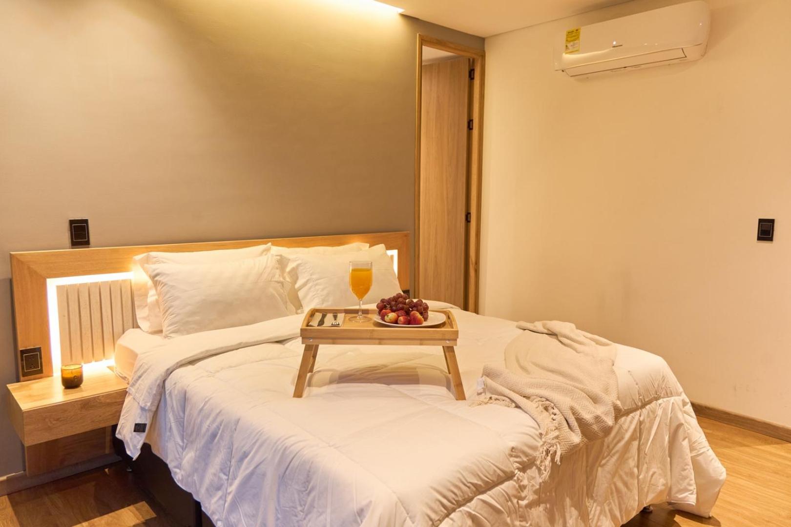 Warm and Cozy Stadio Suite Rosa Negra