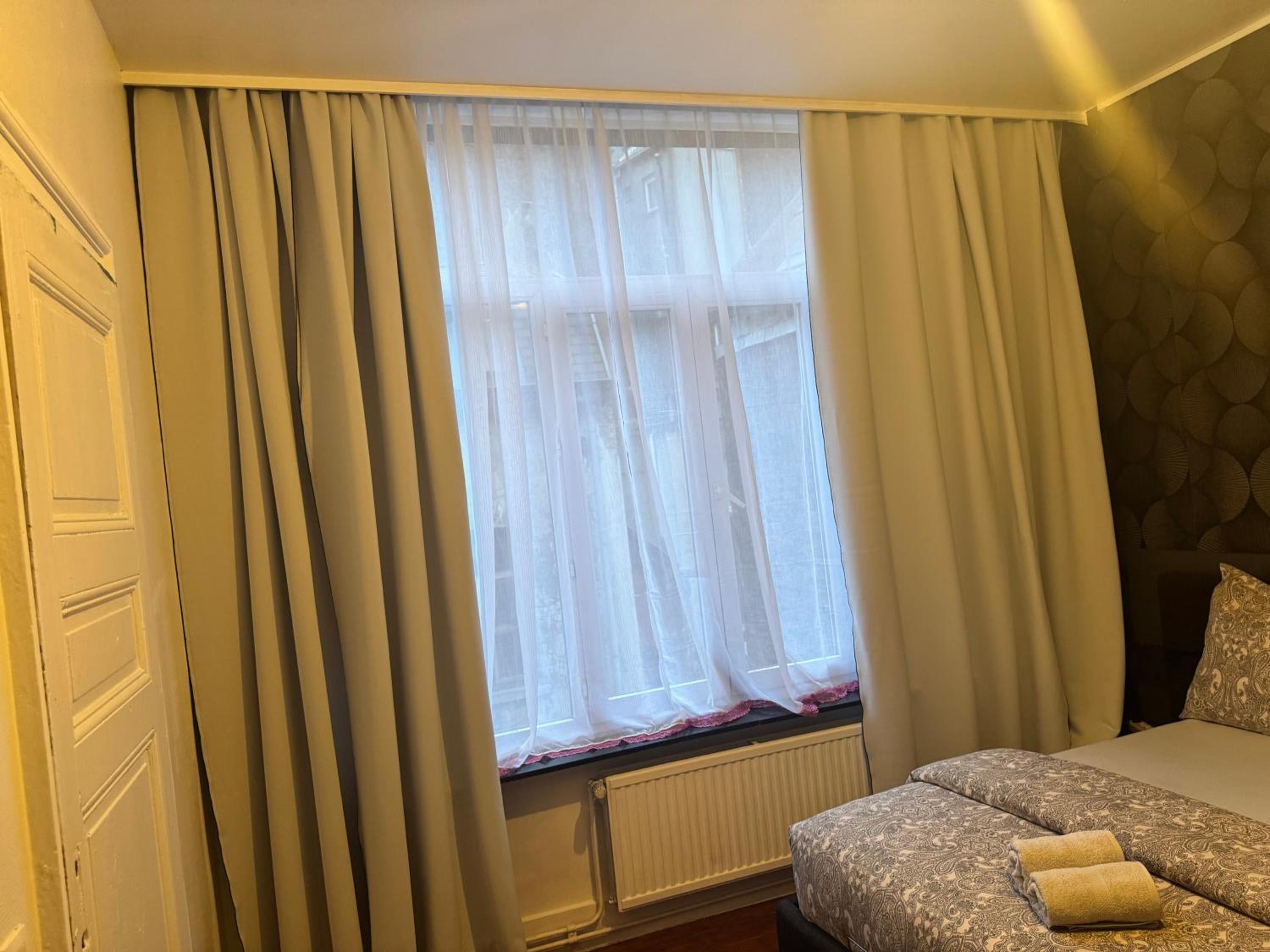 Spacious saints Catherine appartement