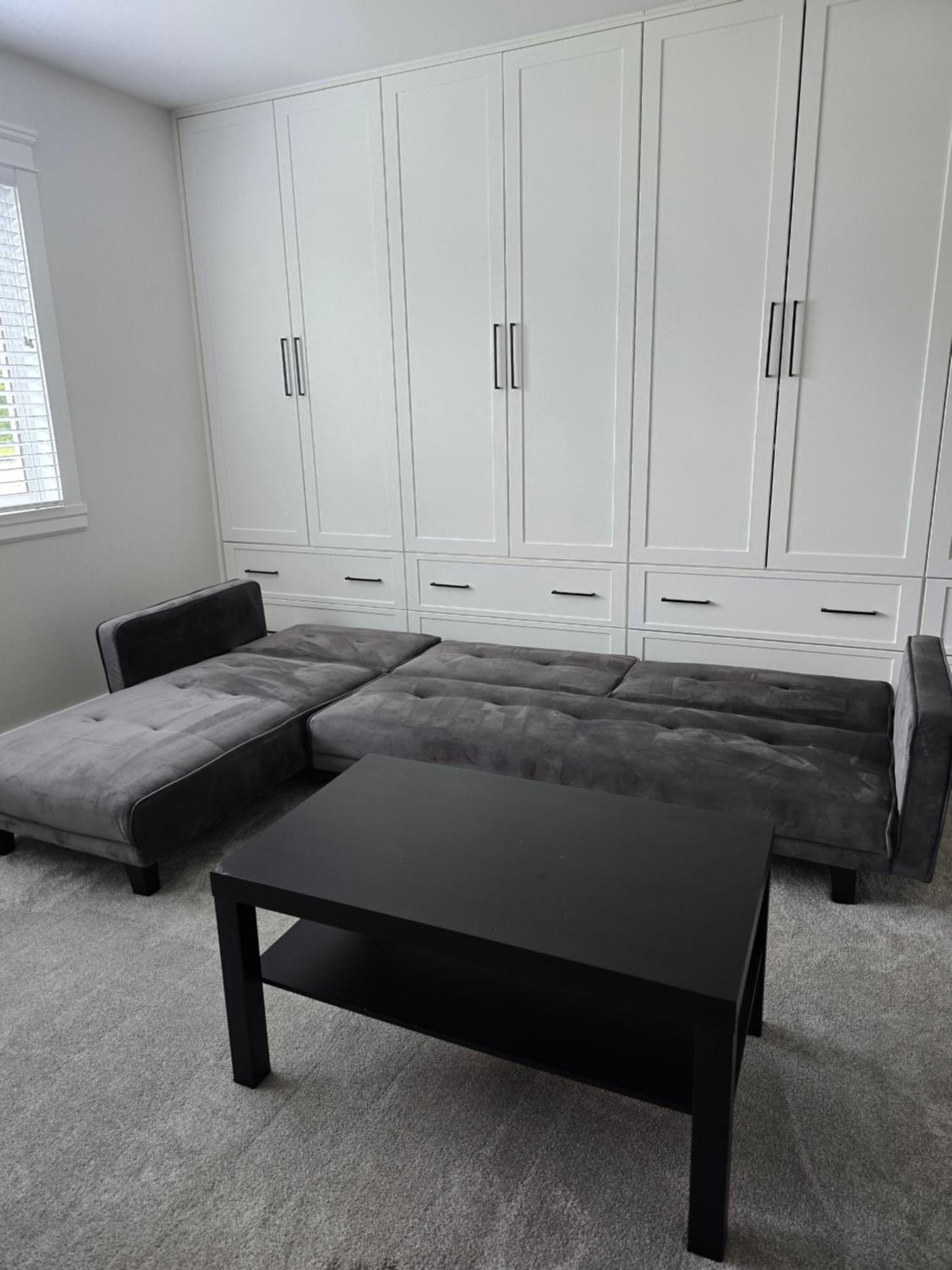 Private 1 bedroom in Brookswood