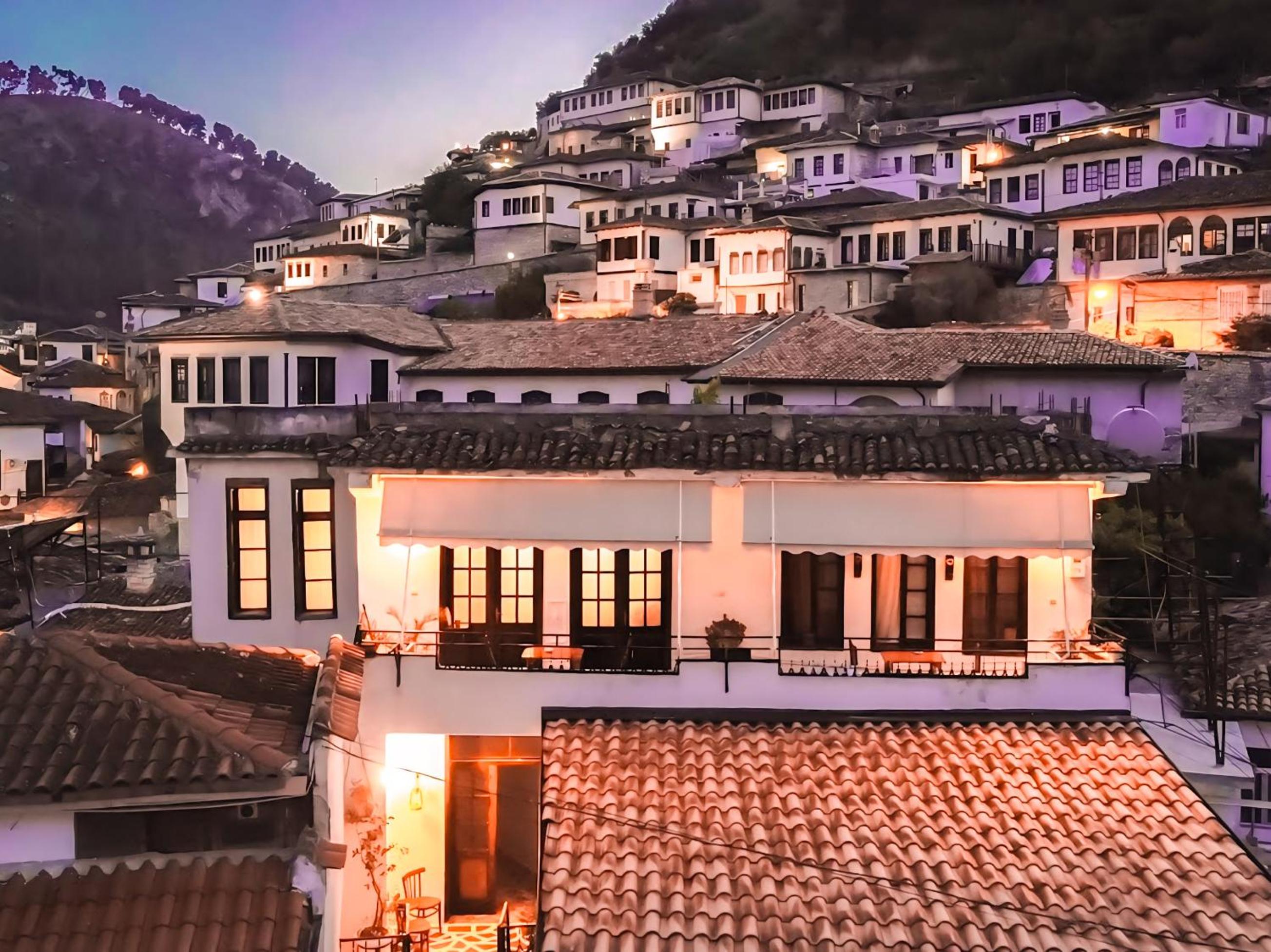 Villa Mishel