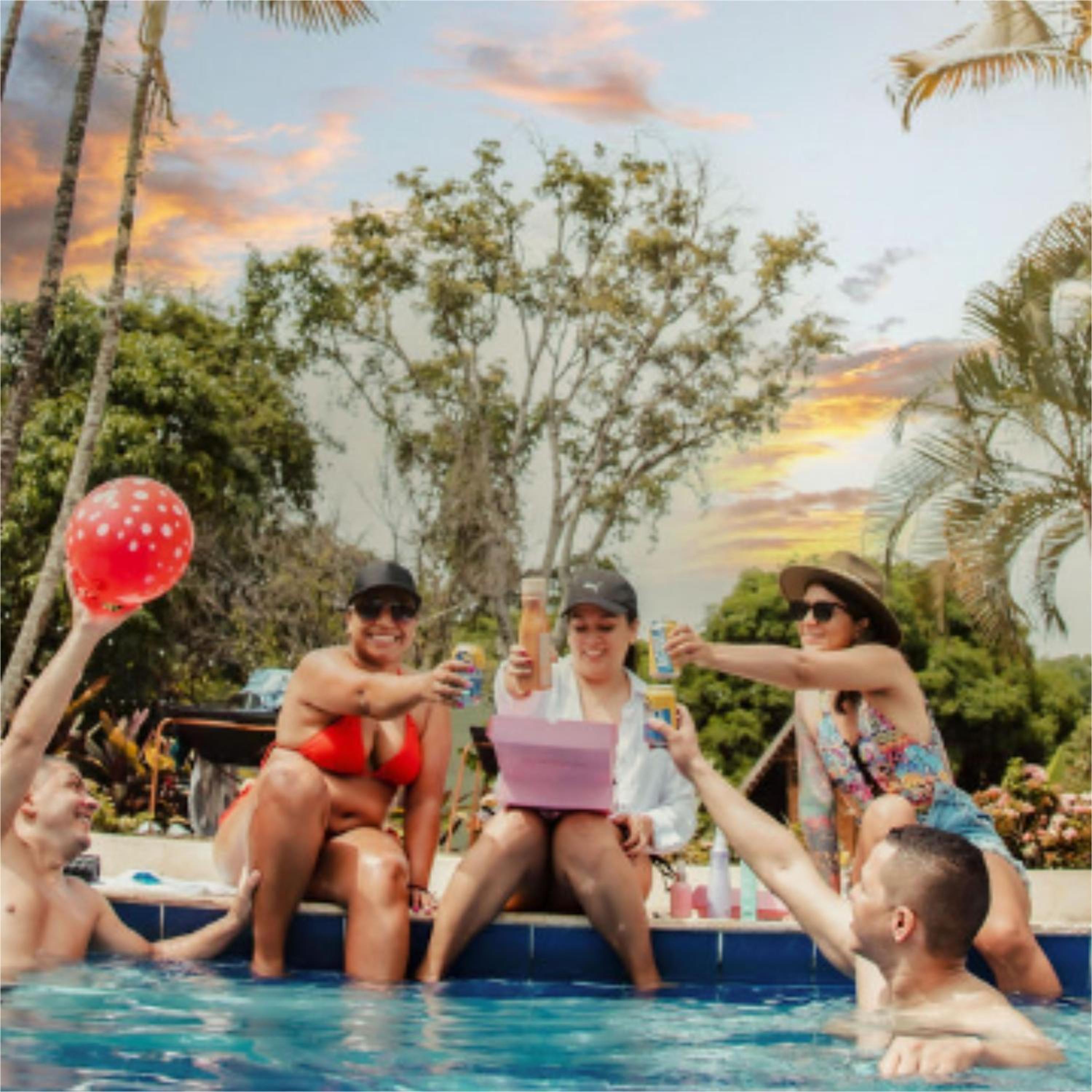 Glamping FULL con acceso a piscina