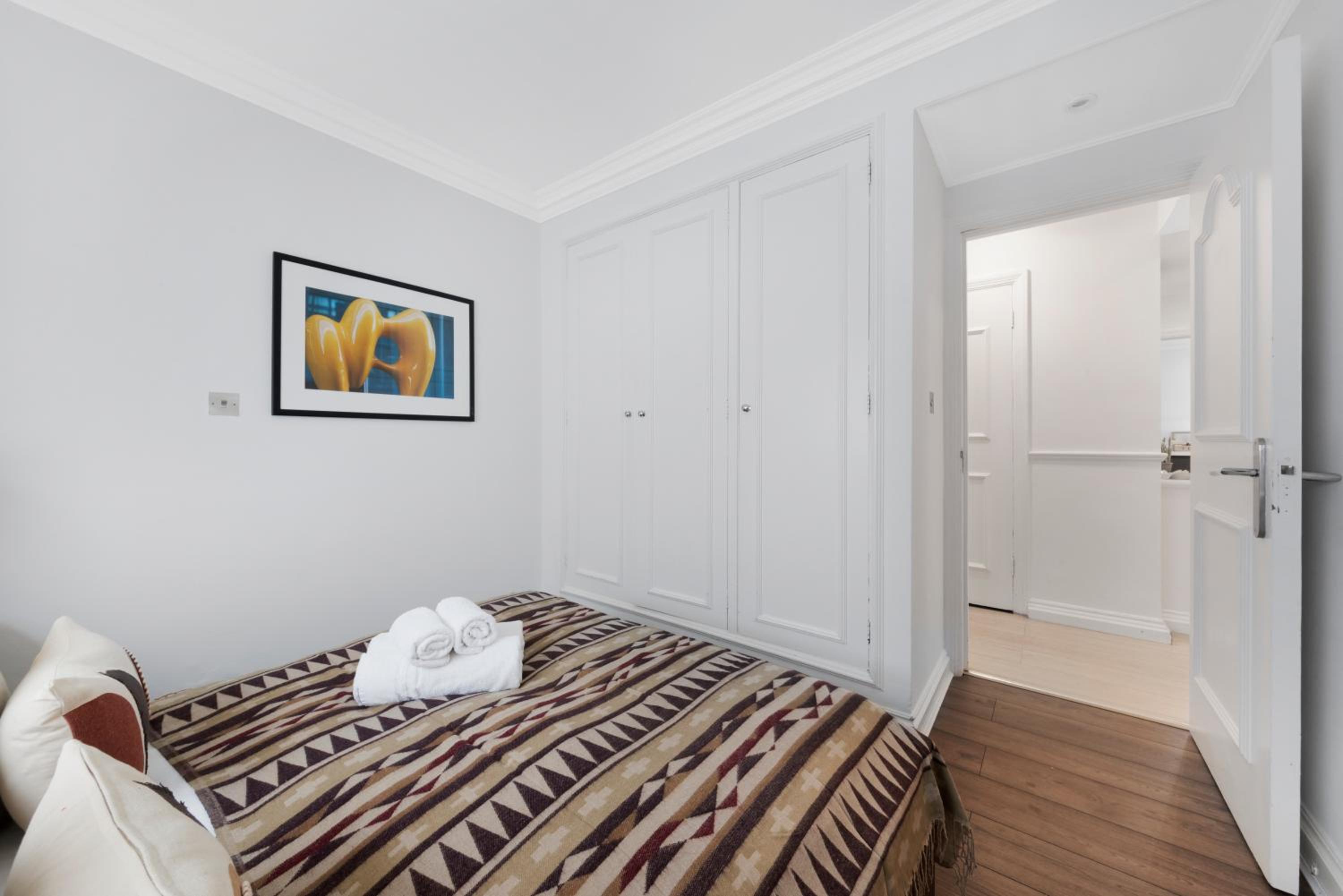 Luxury 2 Bed In Mayfair!