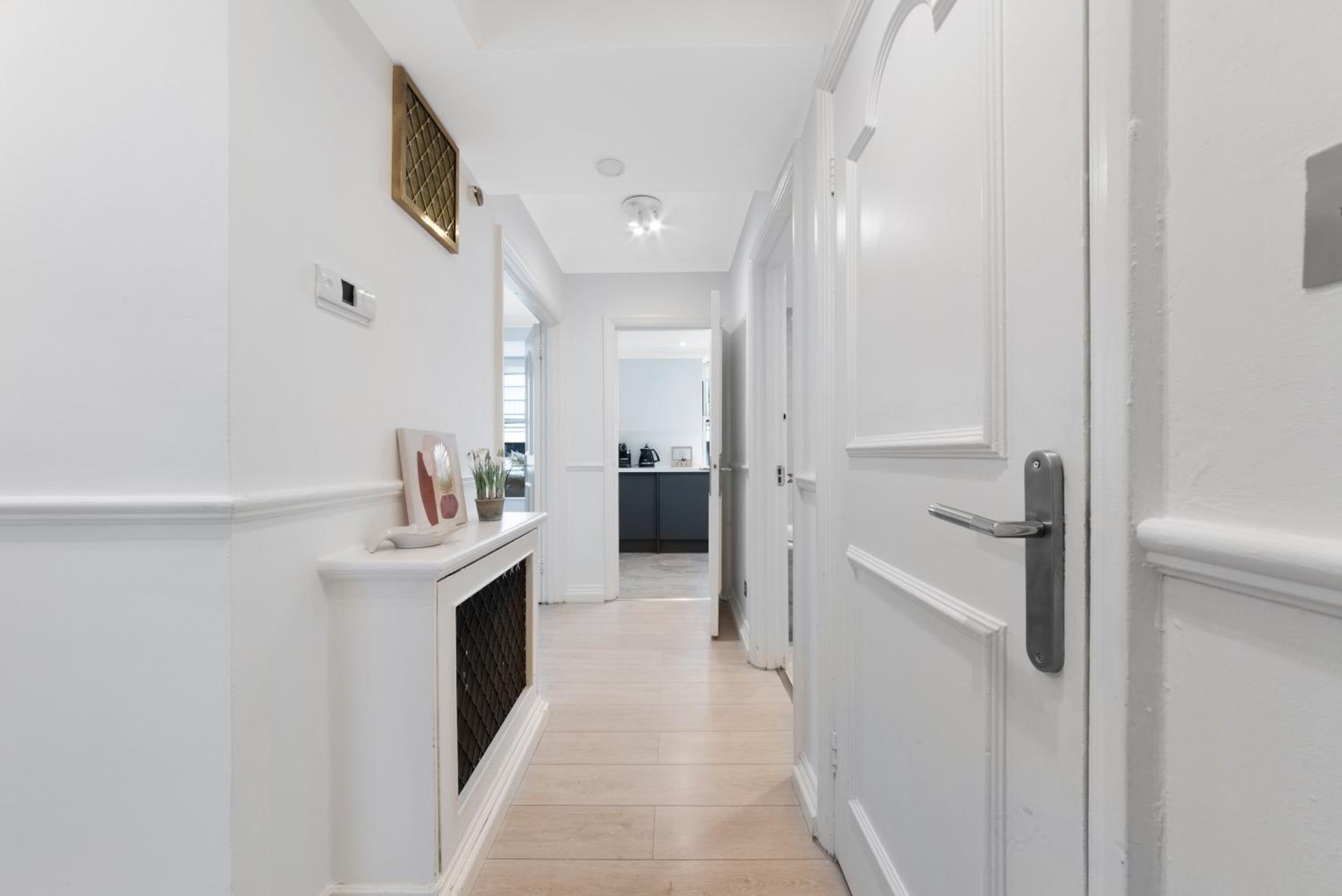 Luxury 2 Bed In Mayfair!