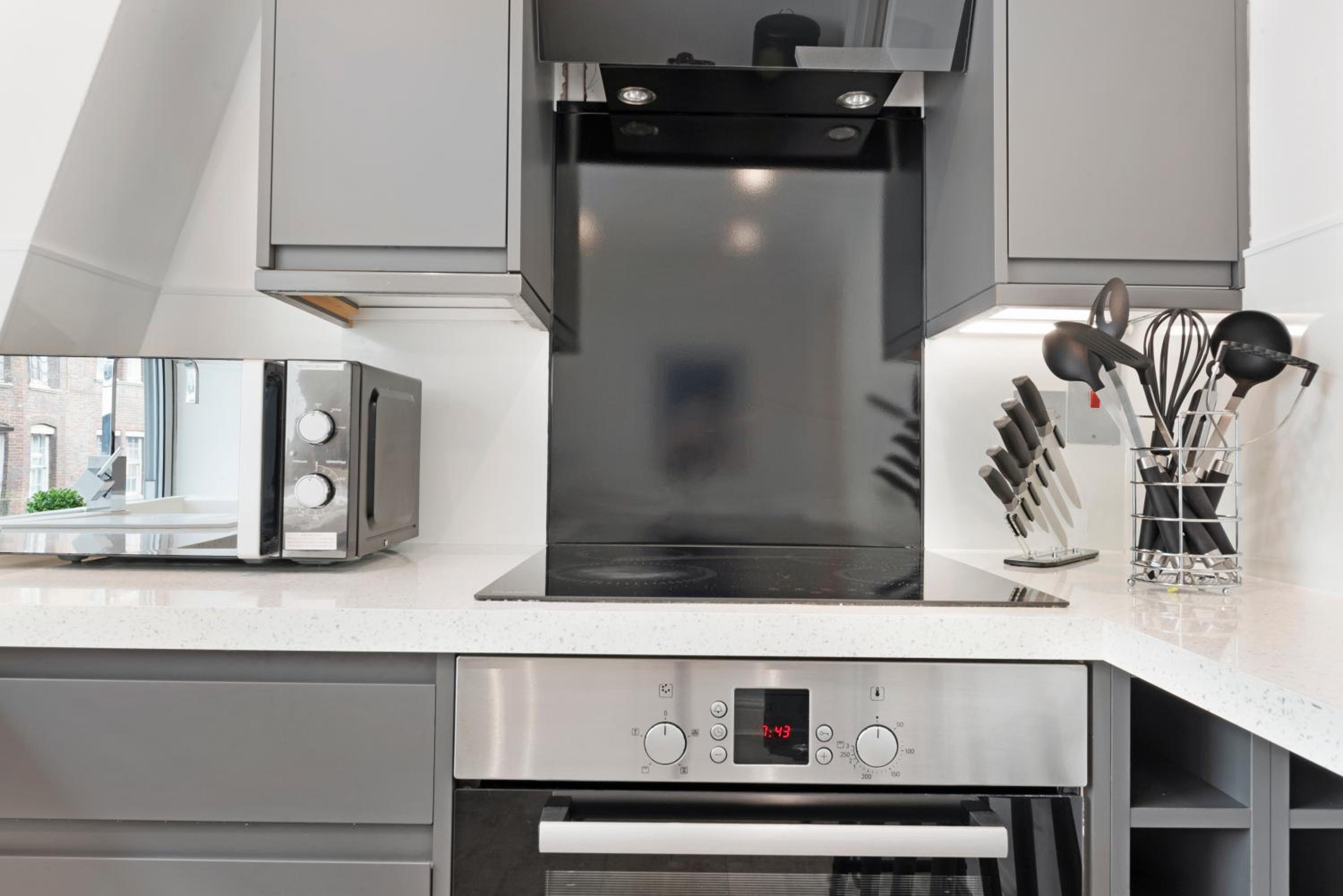 Luxury 2 Bed In Mayfair!