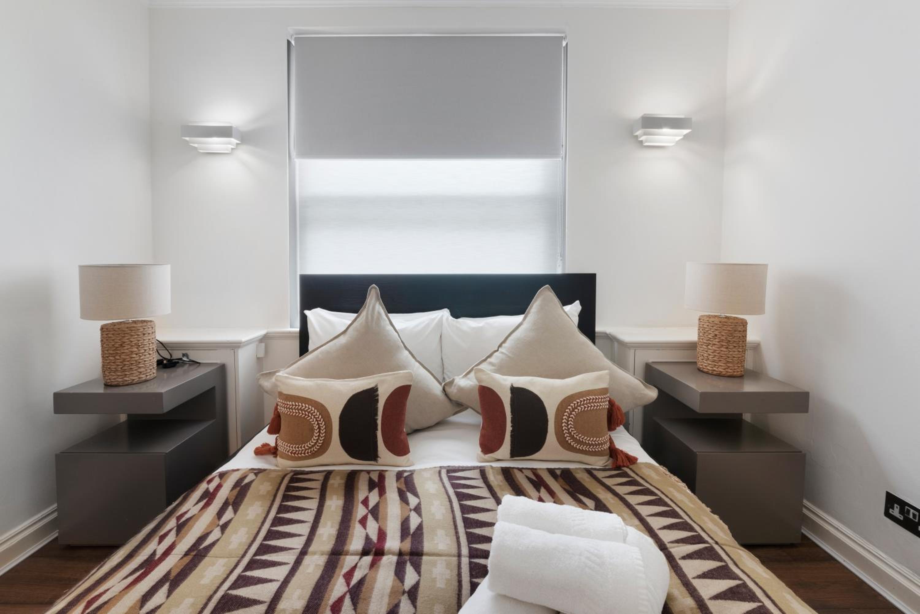 Luxury 2 Bed In Mayfair!