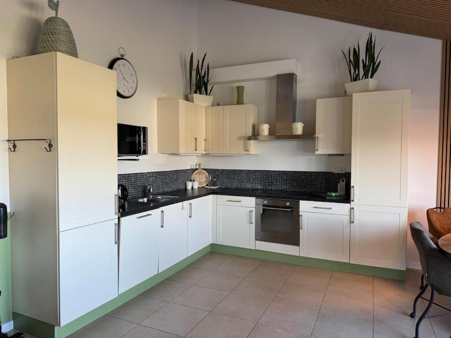 De Paer - Hof van Libeek view 2