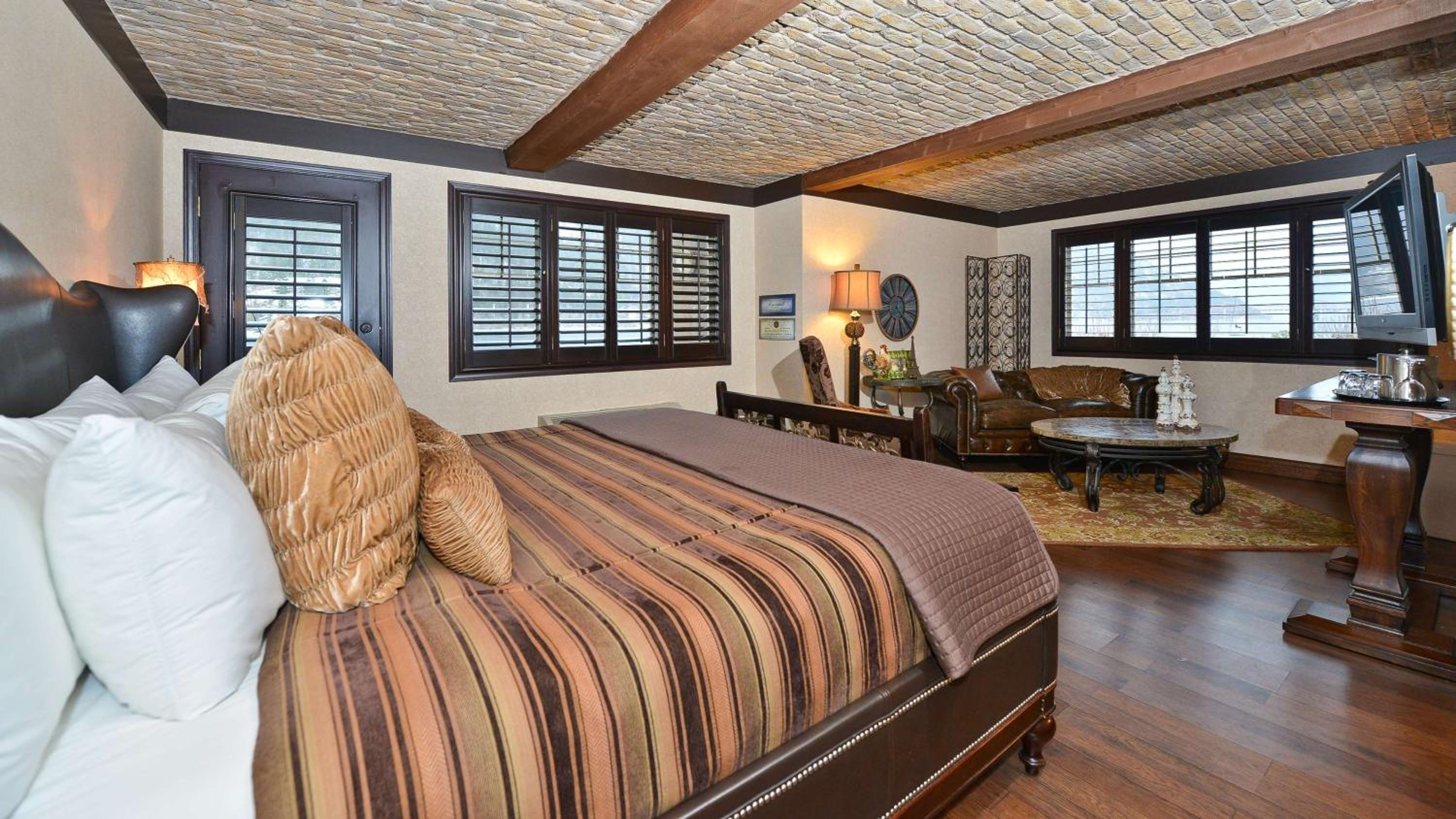 Prestige Lakeside Resort, WorldHotels Elite