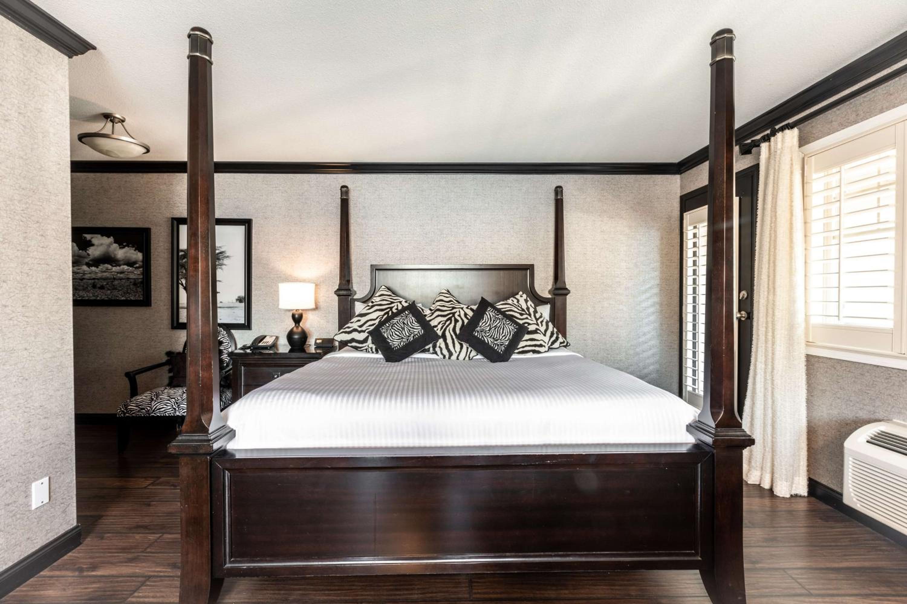 Prestige Lakeside Resort, WorldHotels Elite