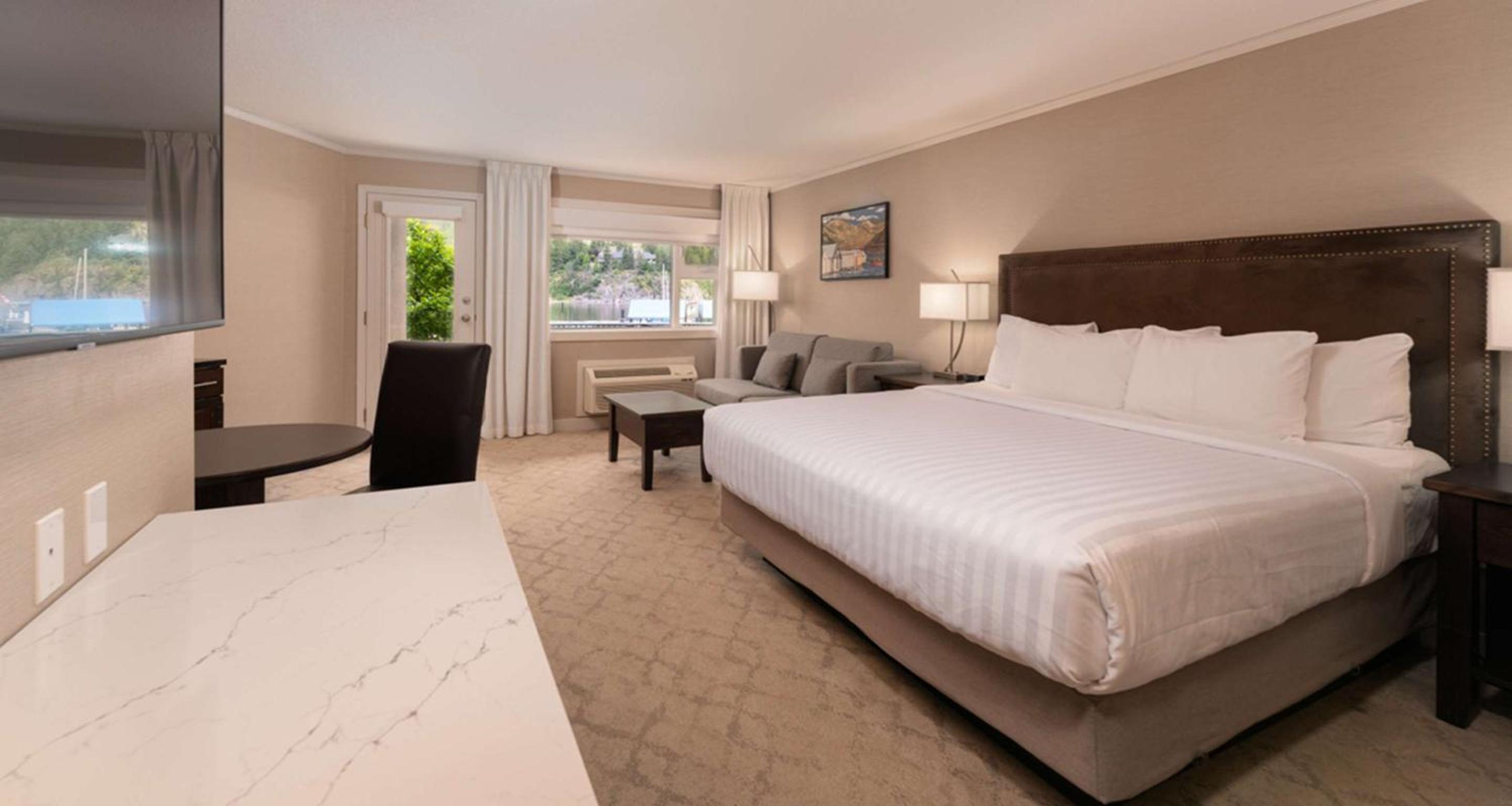 Prestige Lakeside Resort, WorldHotels Elite