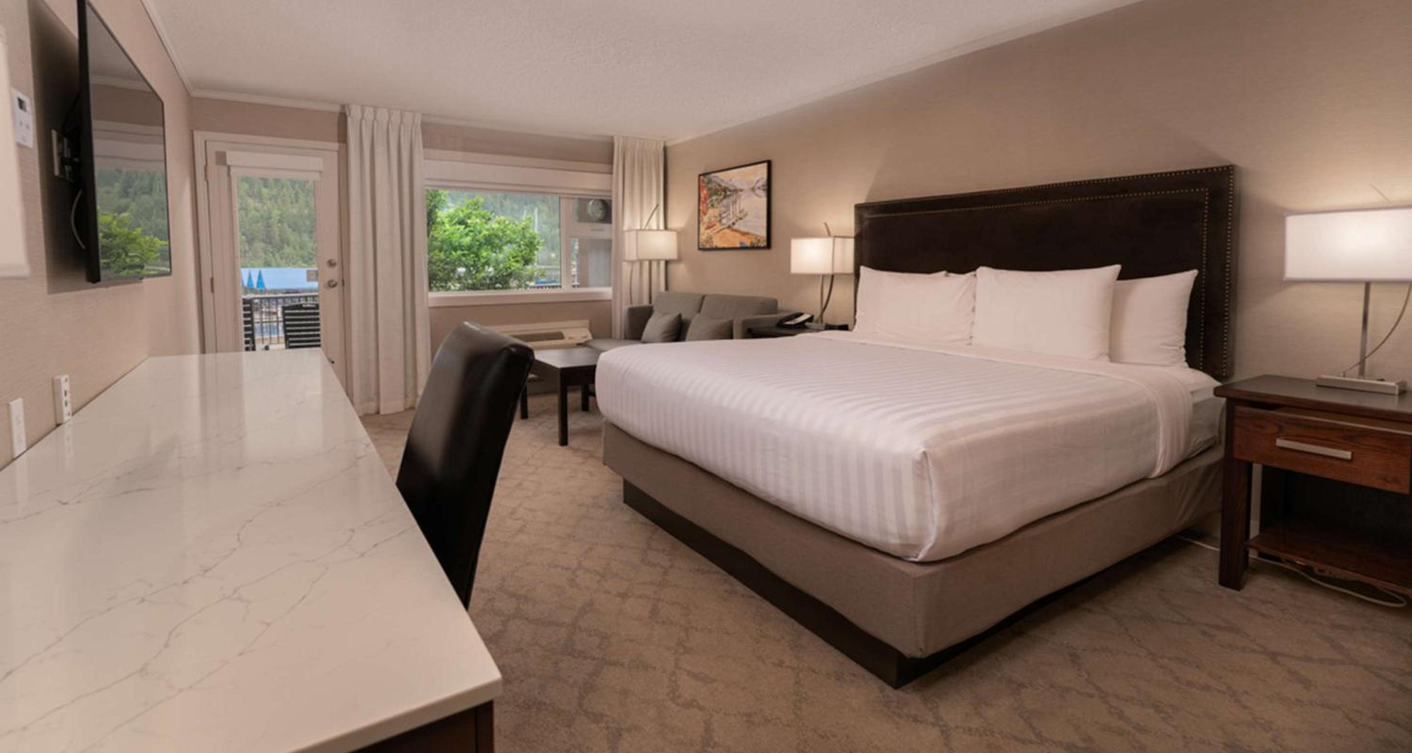 Prestige Lakeside Resort, WorldHotels Elite