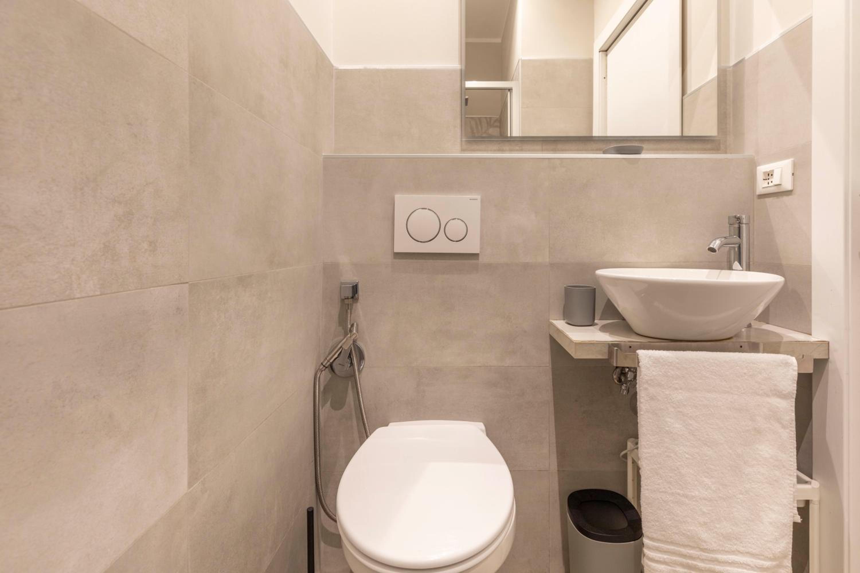 Montebello 42 Studio Apartment by Alterego en Turin
