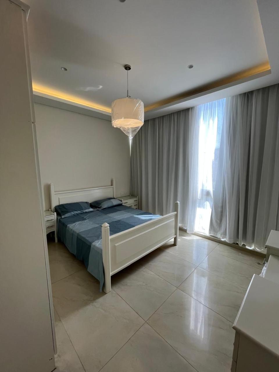 Lake view apartment in new Cairo