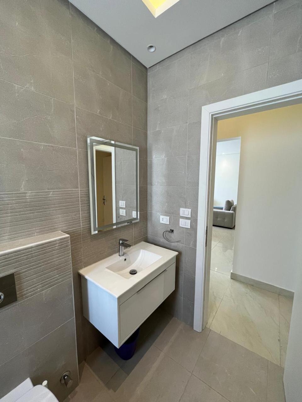 Lake view apartment in new Cairo