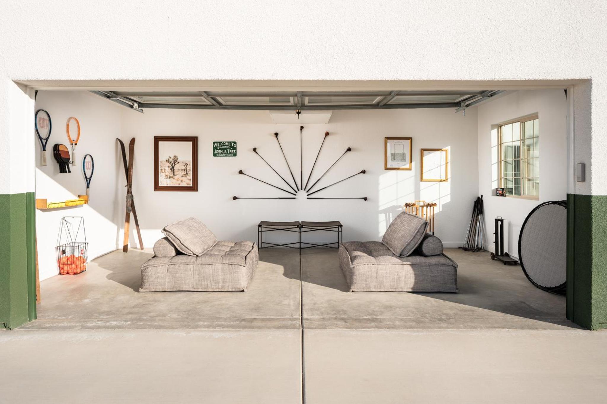 Joshua Tree Country Club-Villa/Pool/Sport/Boulders - Property Image 37