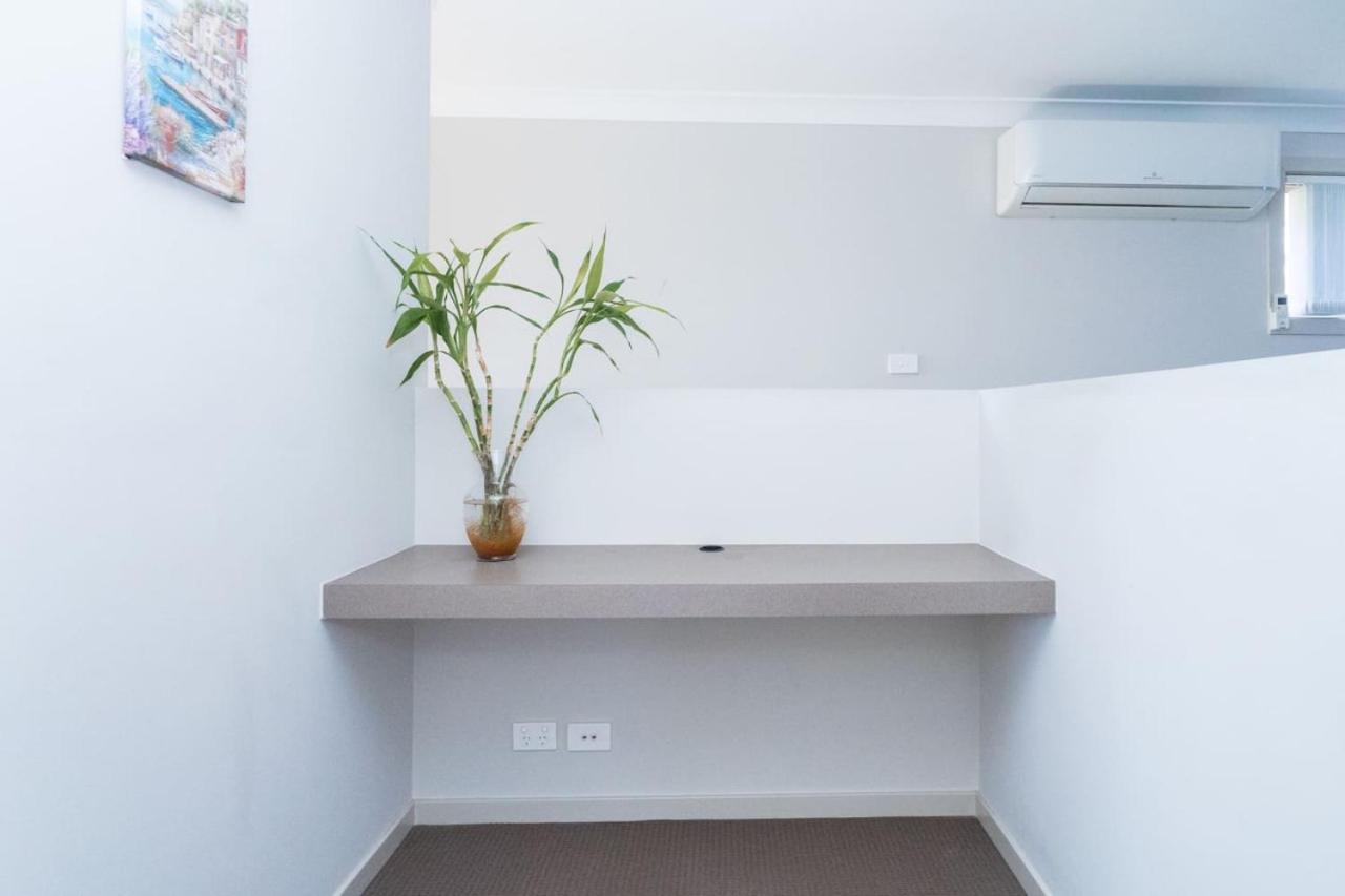 Cozy Peaceful 4B3B House near Mall Park and University
