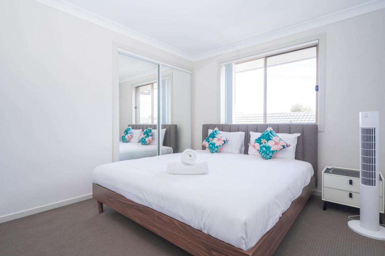 Cozy Peaceful 4B3B House near Mall Park and University
