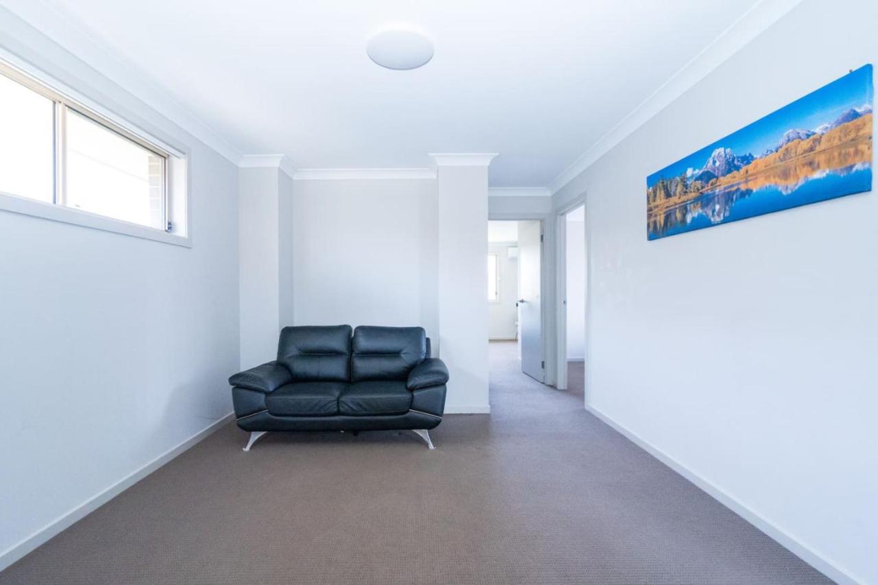 Cozy Peaceful 4B3B House near Mall Park and University