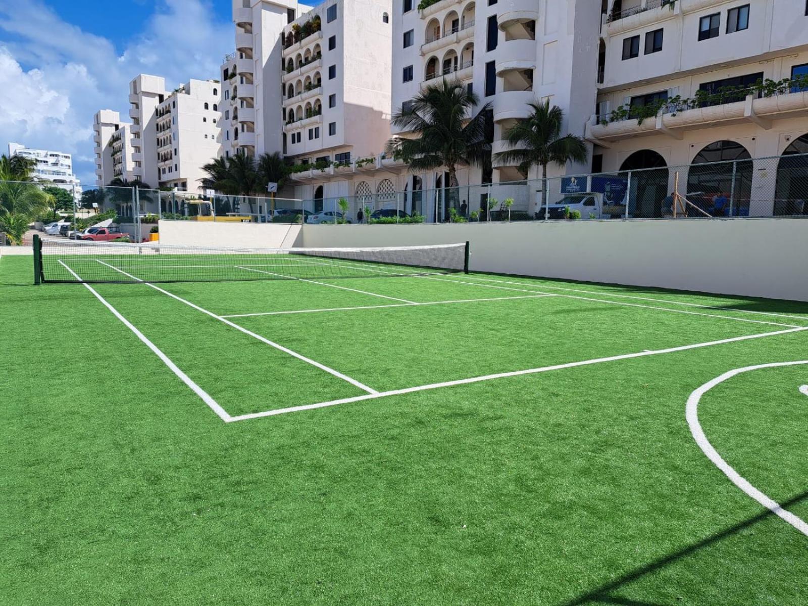 Beachfront Villa in Cancun Hotel Zone