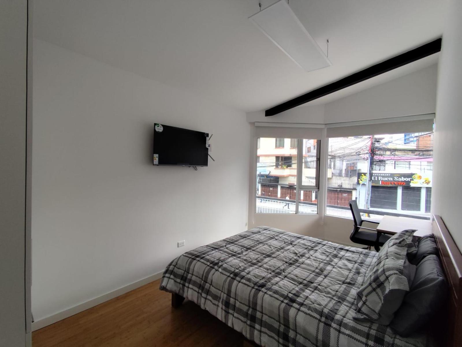 Suites & Estudios Inglaterra II view 5