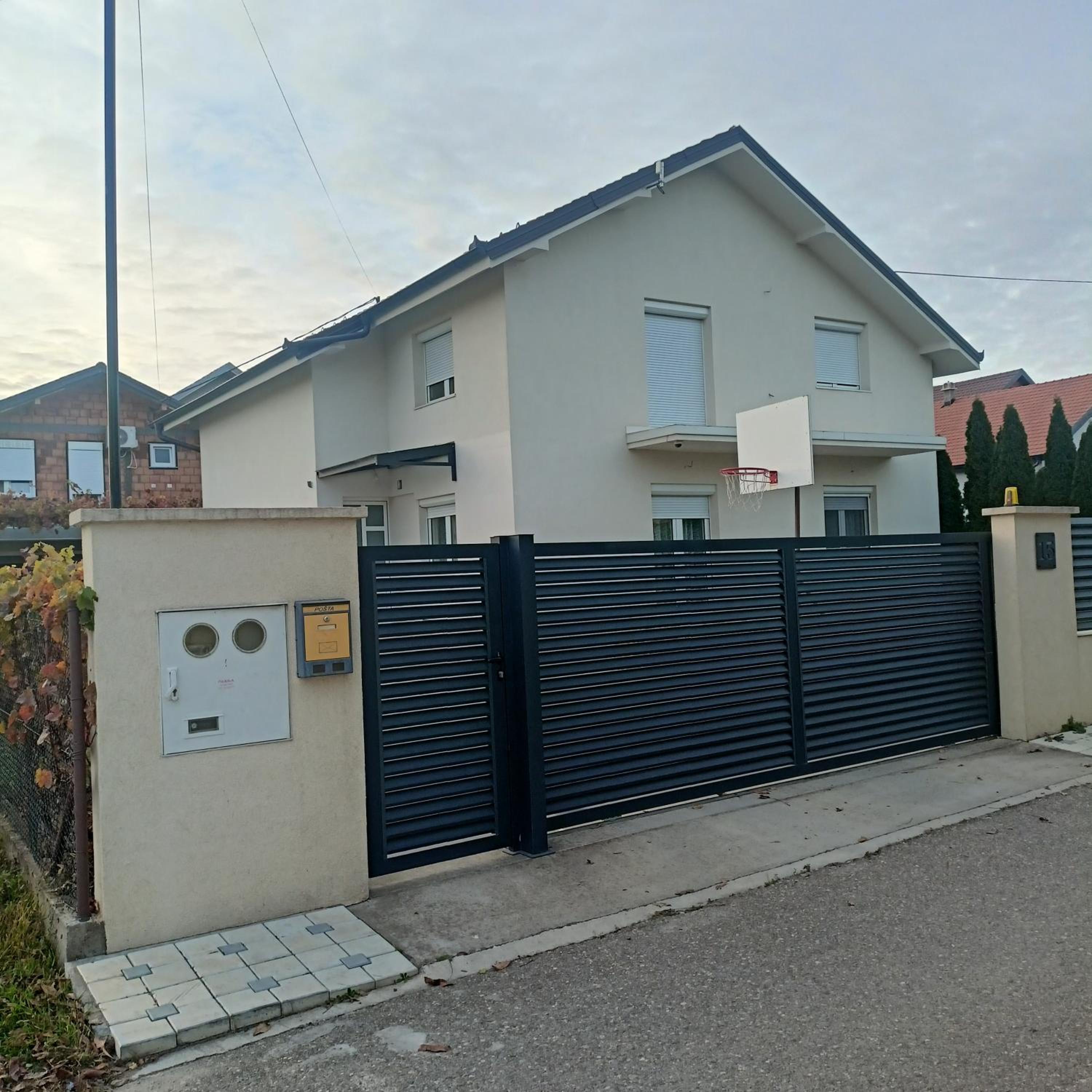 Photo 14