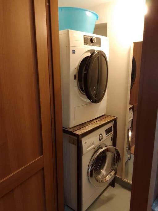 AL9 Apartment