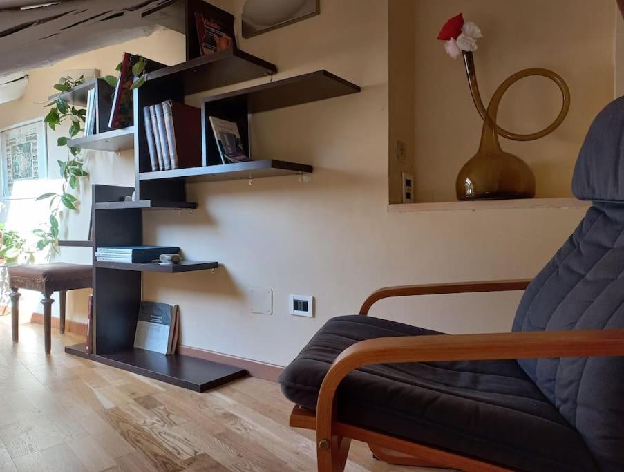 AL9 Apartment