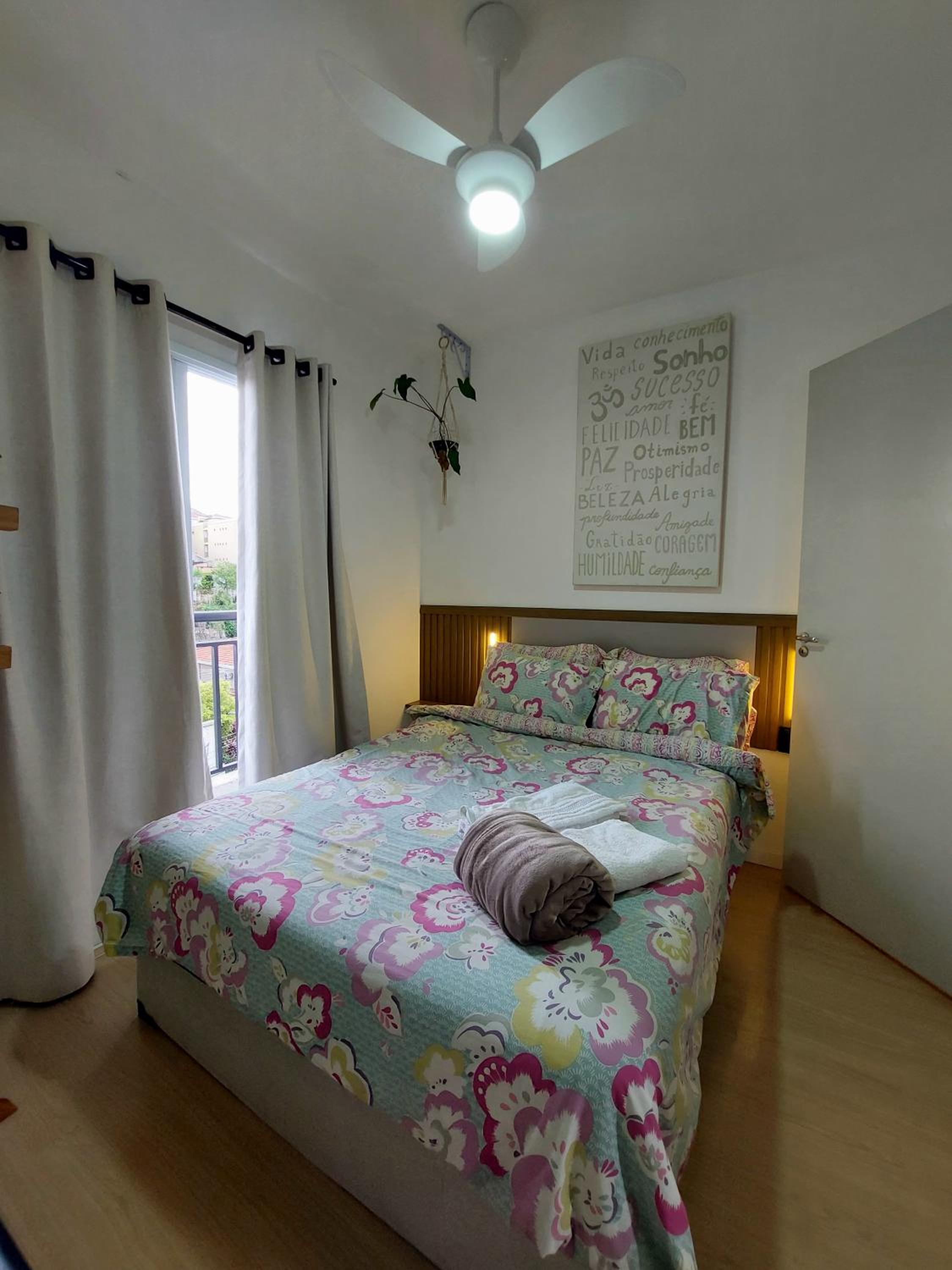 Charm Apartment ExpoCN -Ahembi