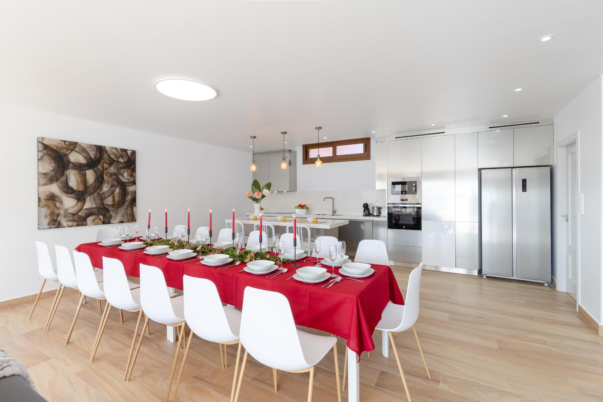 Beautiful SeaViews by Fidalsa