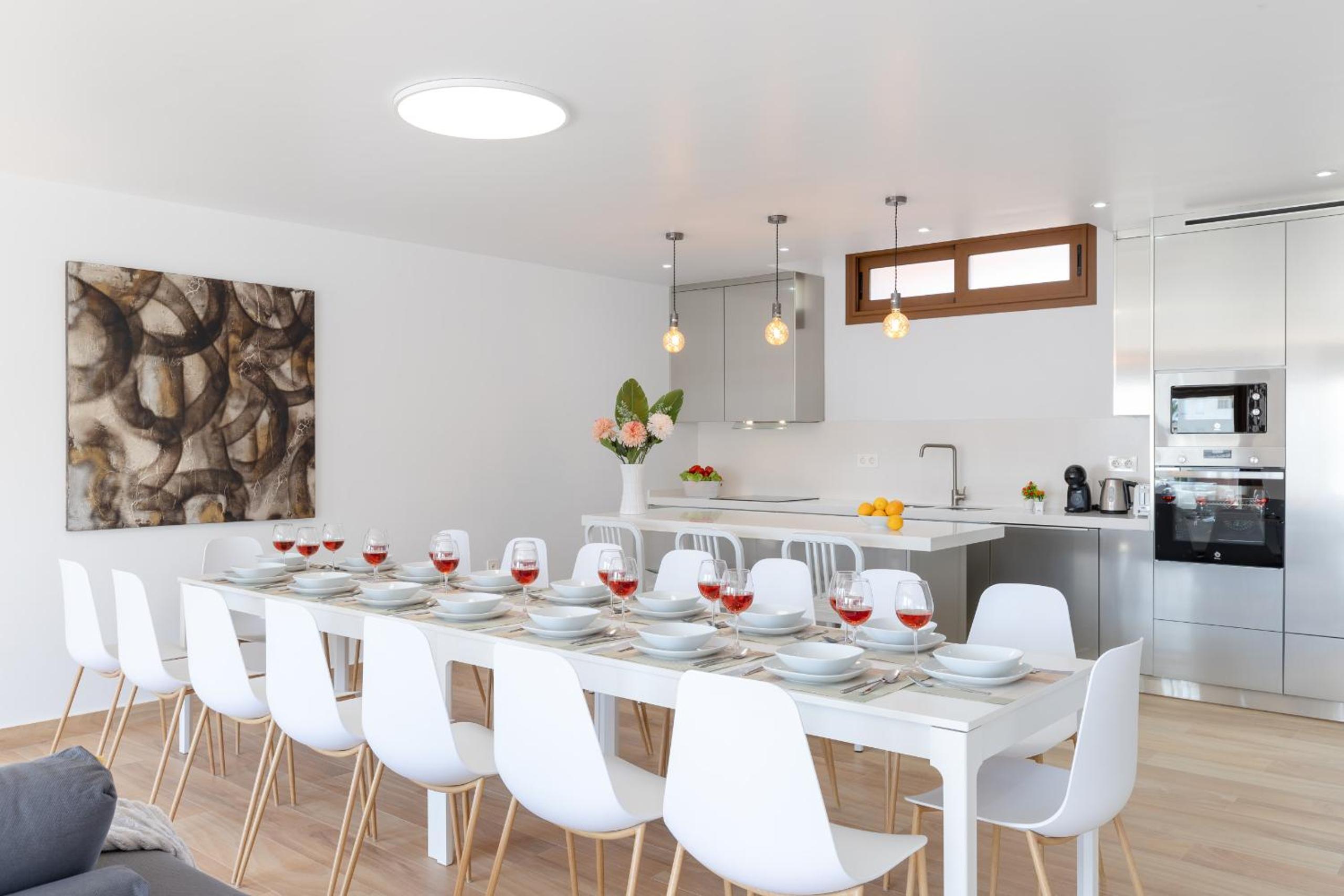 Beautiful SeaViews by Fidalsa