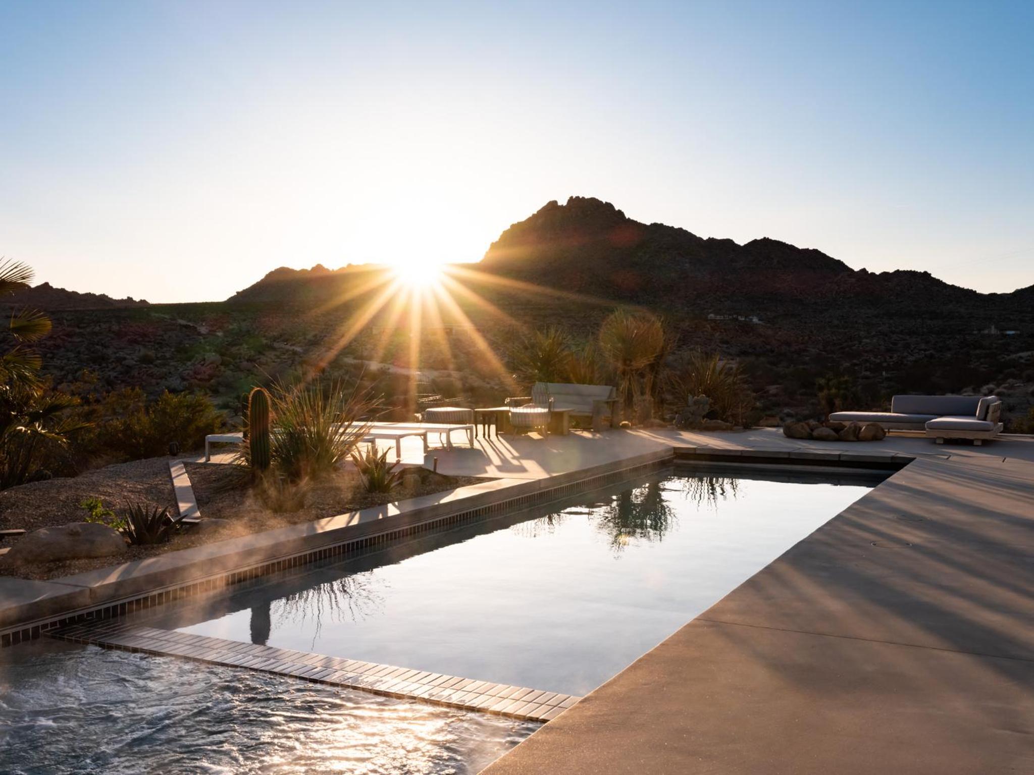 Joshua Tree Country Club-Villa/Pool/Sport/Boulders - Property Image 53