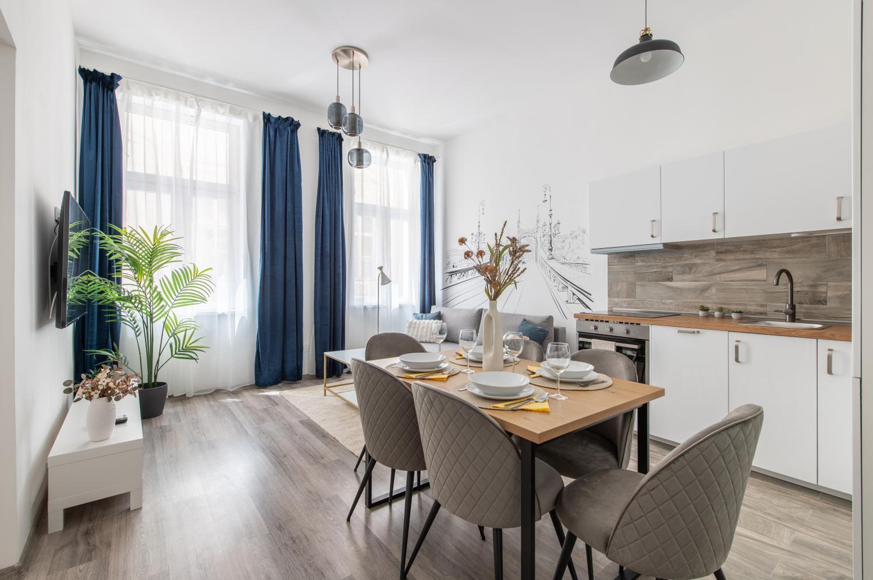 Central Klauzal AC 2BR Apartment view 5