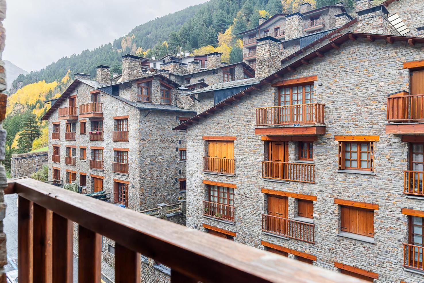 Cerca del Puente Tibetano I Tríplex con Vistas