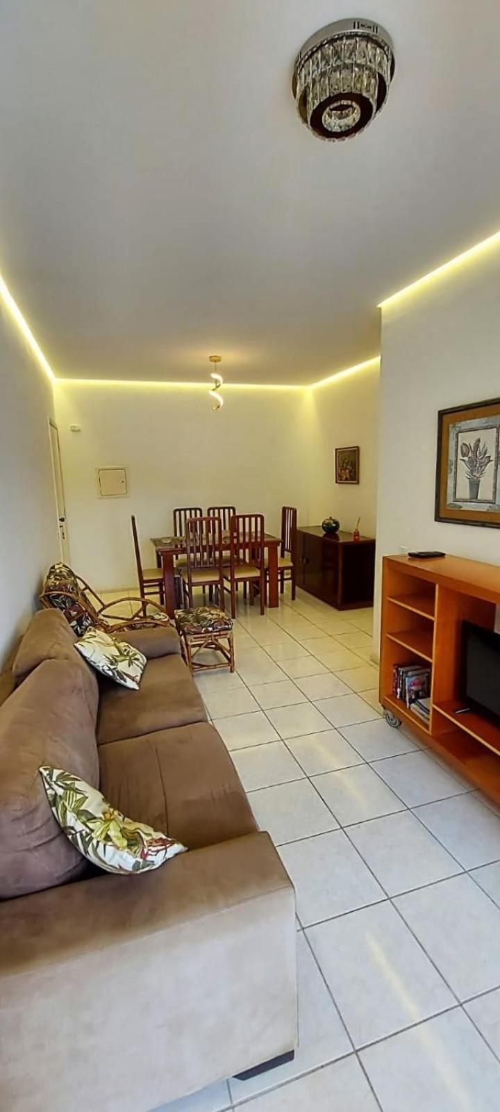 Apartamento em Guaruja Enseada Prox a Praia