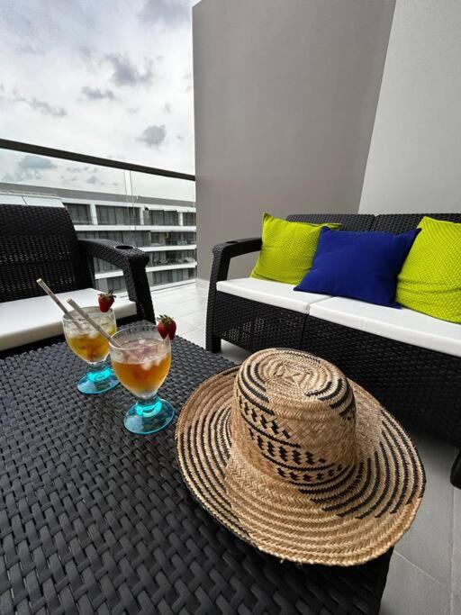 Apartmento con vista al mar y piscina Cartagena
